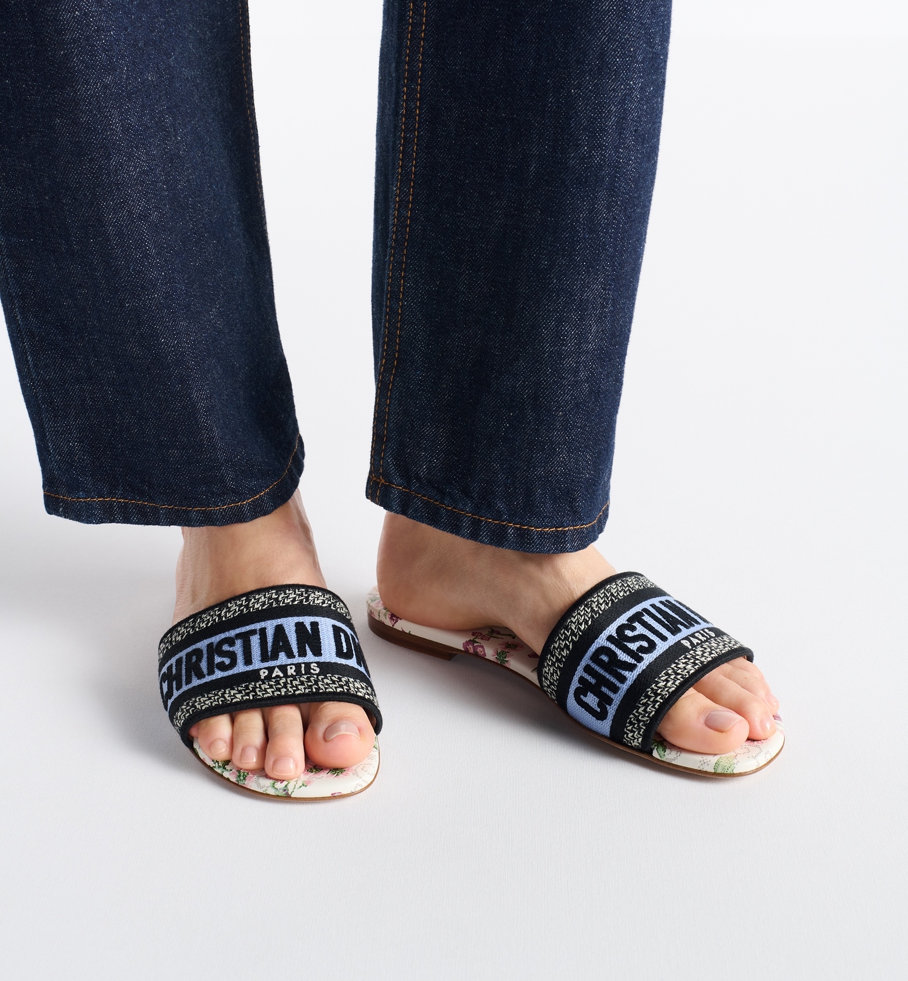 限時優惠🥨 訂貨📮Dior DWAY slide Size 35.5/36/36.5/37/37.5