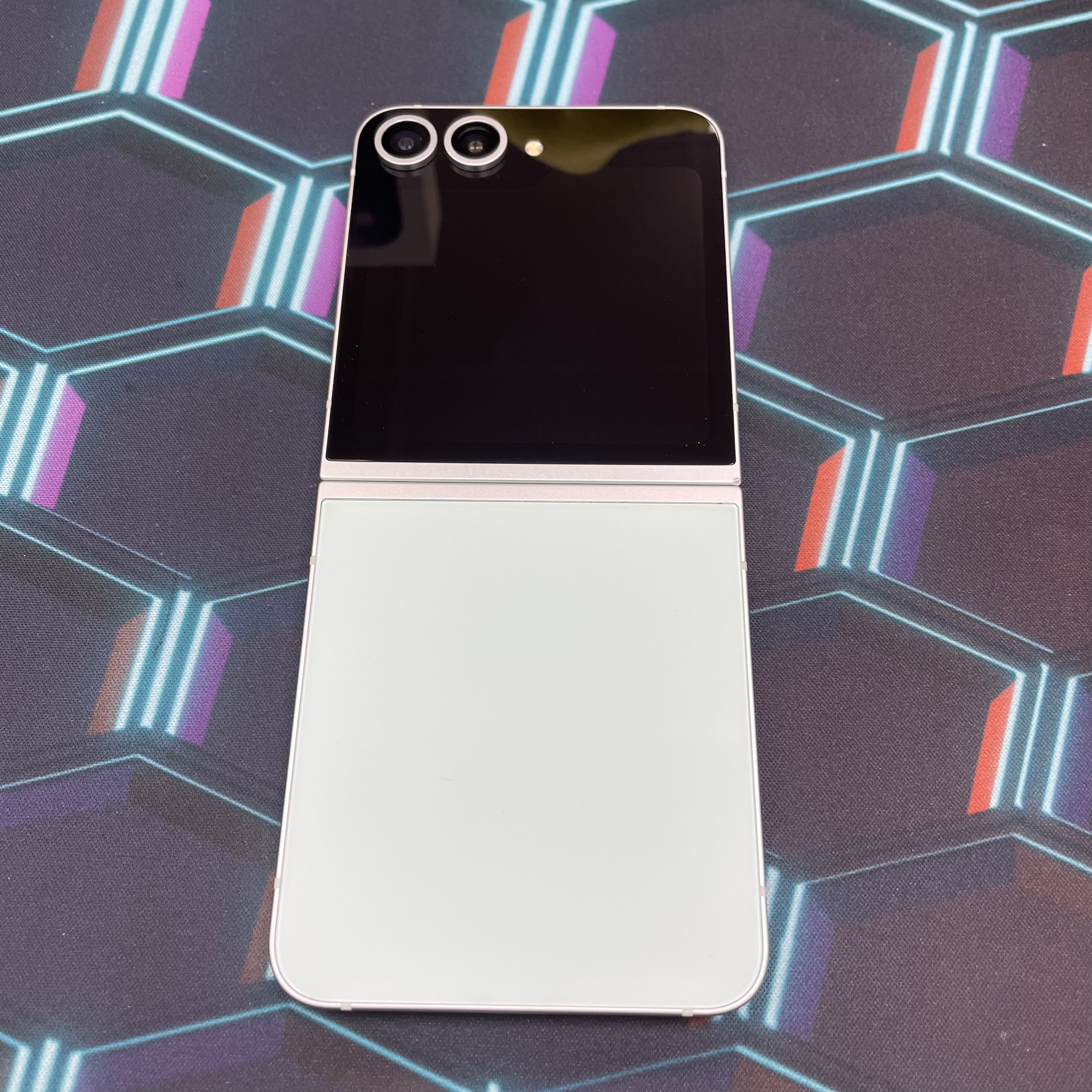 *5977 Galaxy Z Flip 6 勁靚機 12+512GB 綠色 green