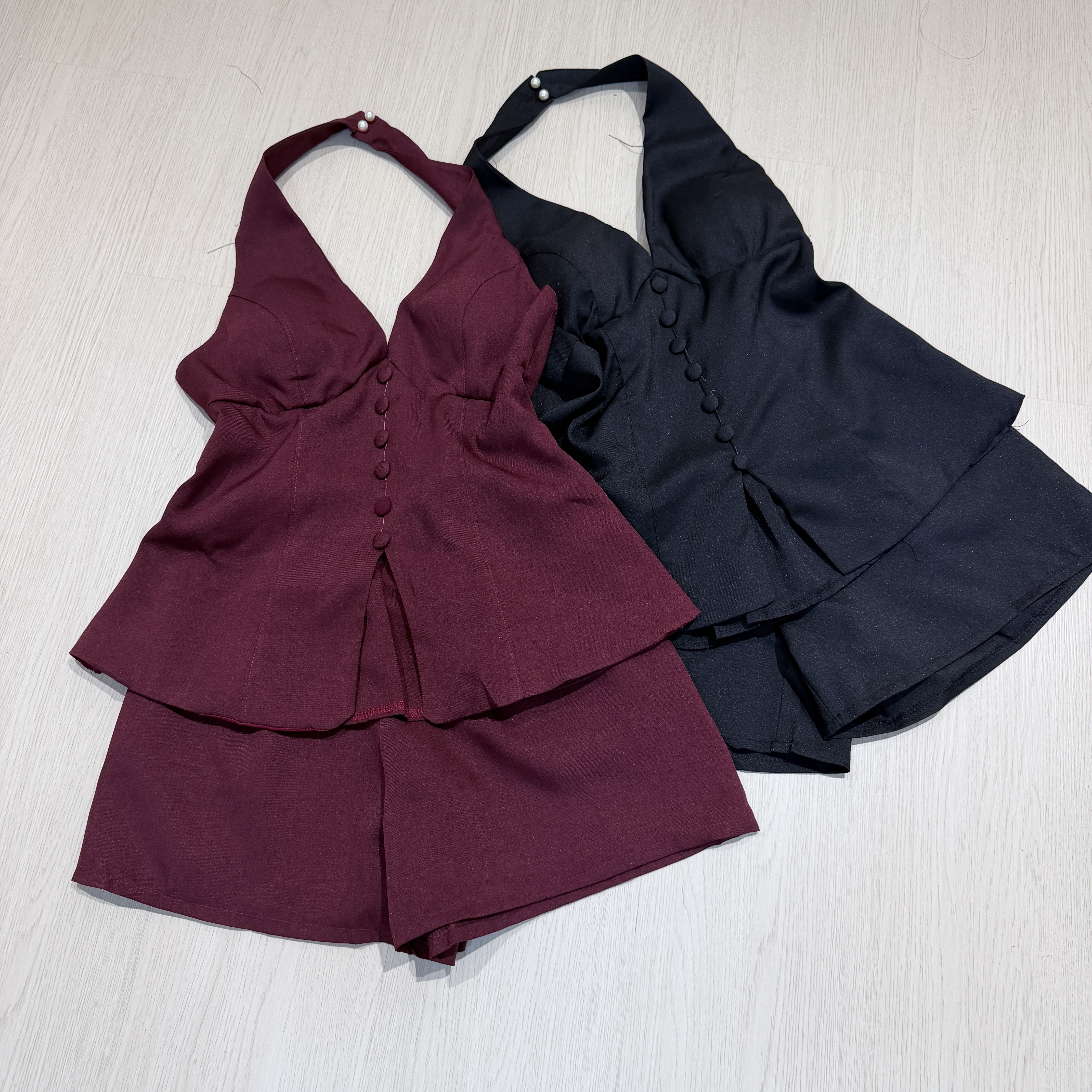 气质挂脖吊帶上衣和裤子套裝