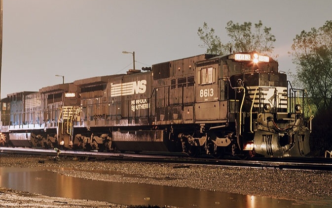 Scaletrains HO GE C39-8 Phase II, Norfolk Southern/Ditch Lights & DCC Sound