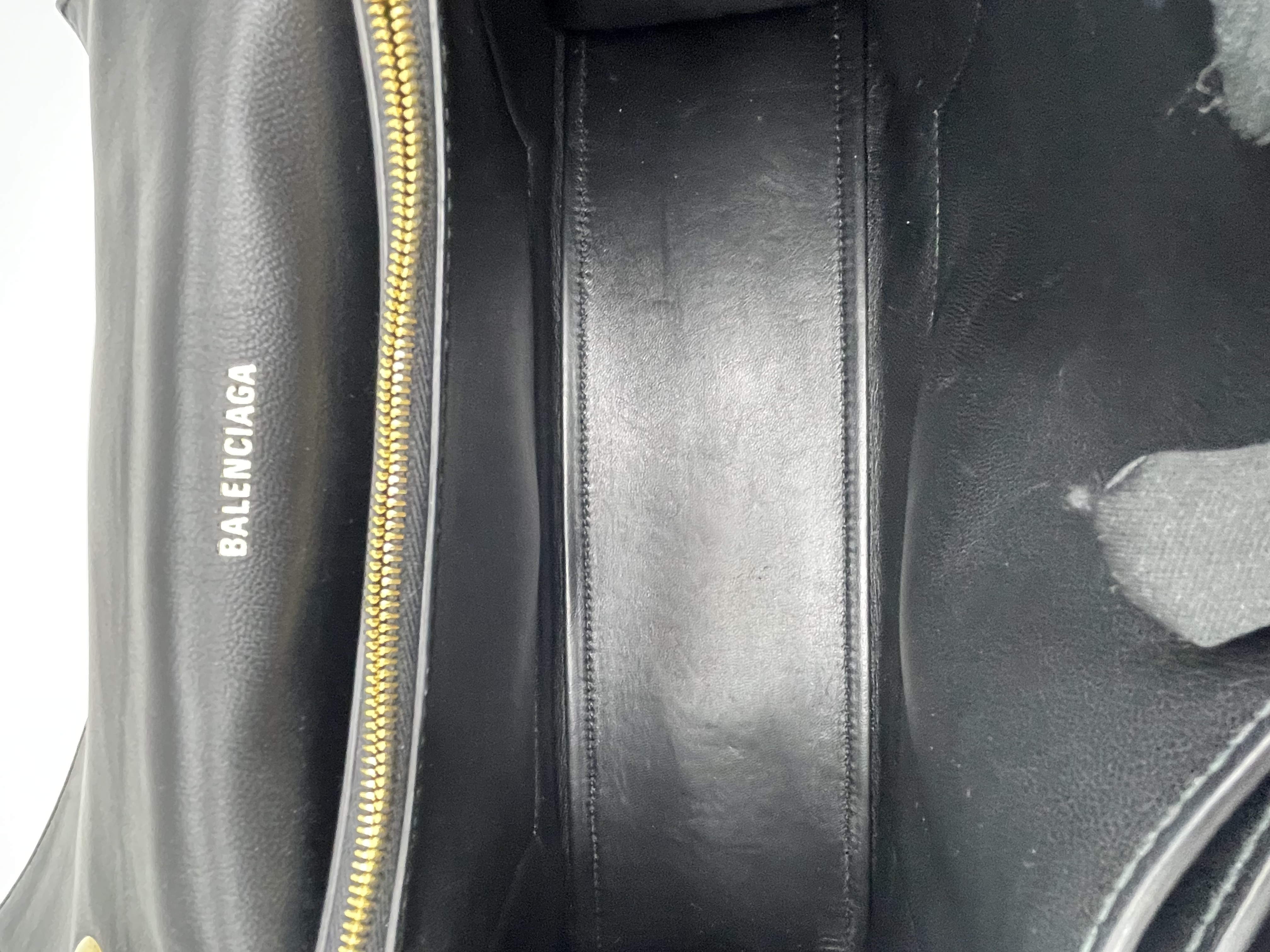 Pre-owned Balenciaga Crush Chain Flap Bag / Product Code: 26040103