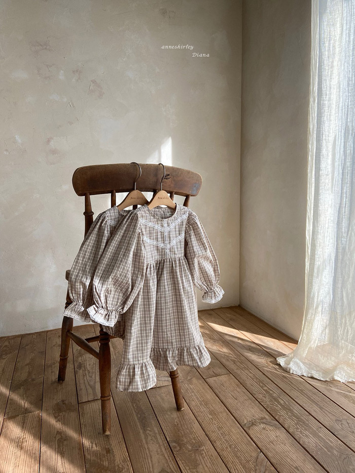 🇰🇷Anne shirley one piece (不連花領）