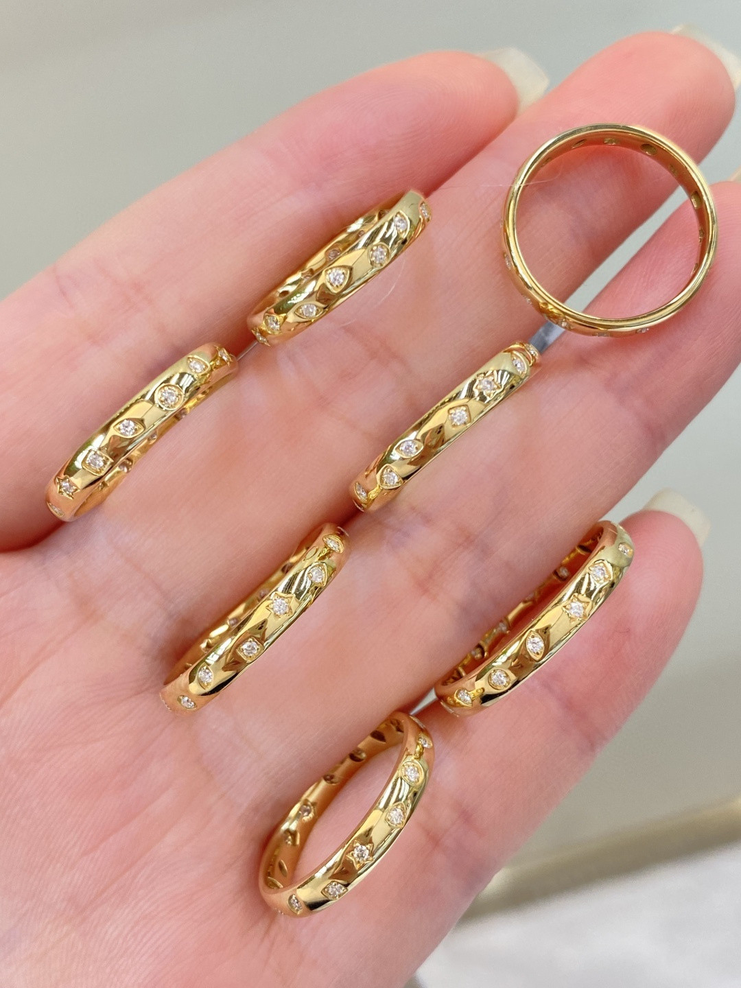 18K Diamond Ring 