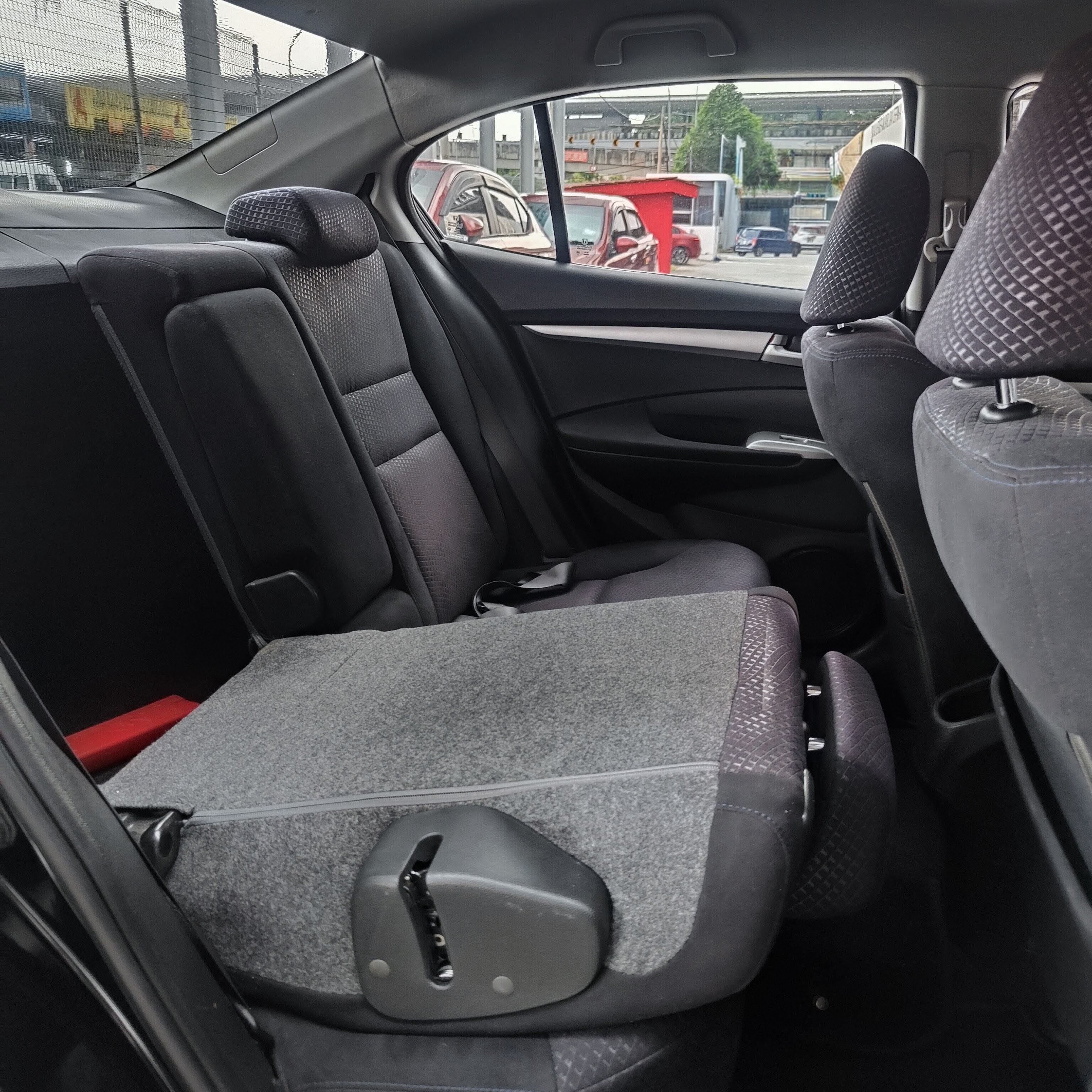 2011 HONDA CITY 1.5 E 1XOWNER LOW KM