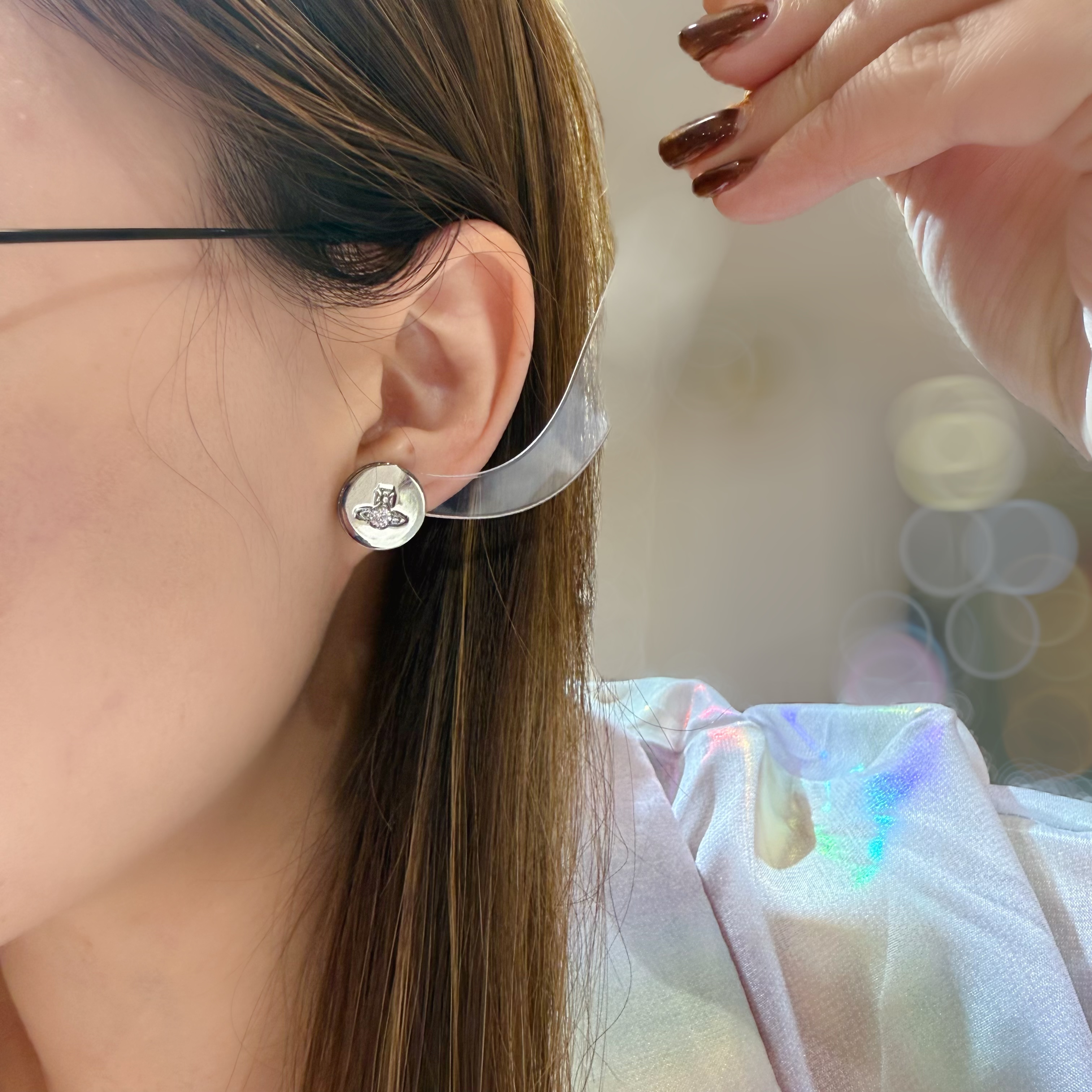 VW Lewis stud earrings S