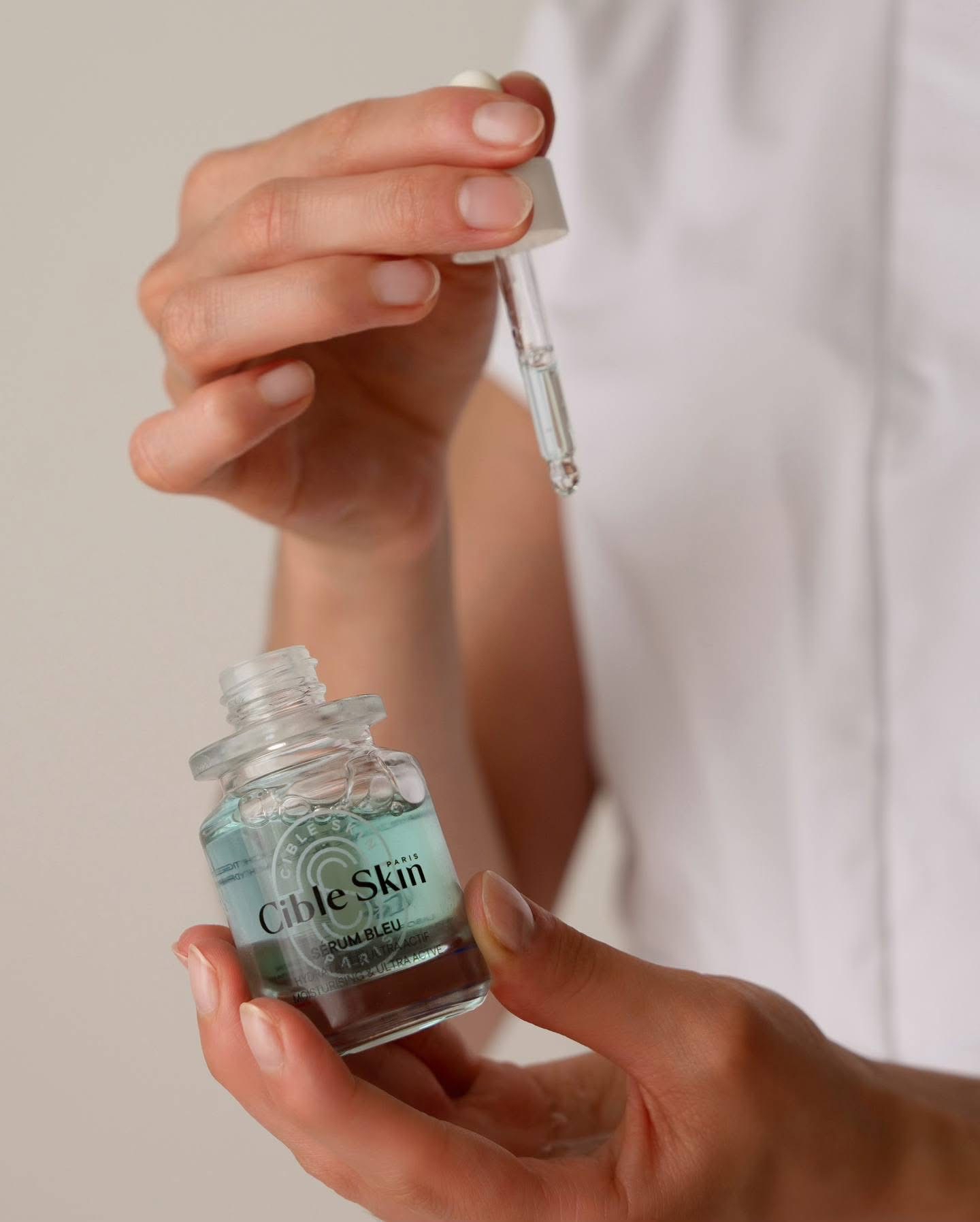 Cible Skin沁膚抗氧蔚藍保濕精萃30ml 藍精靈精華