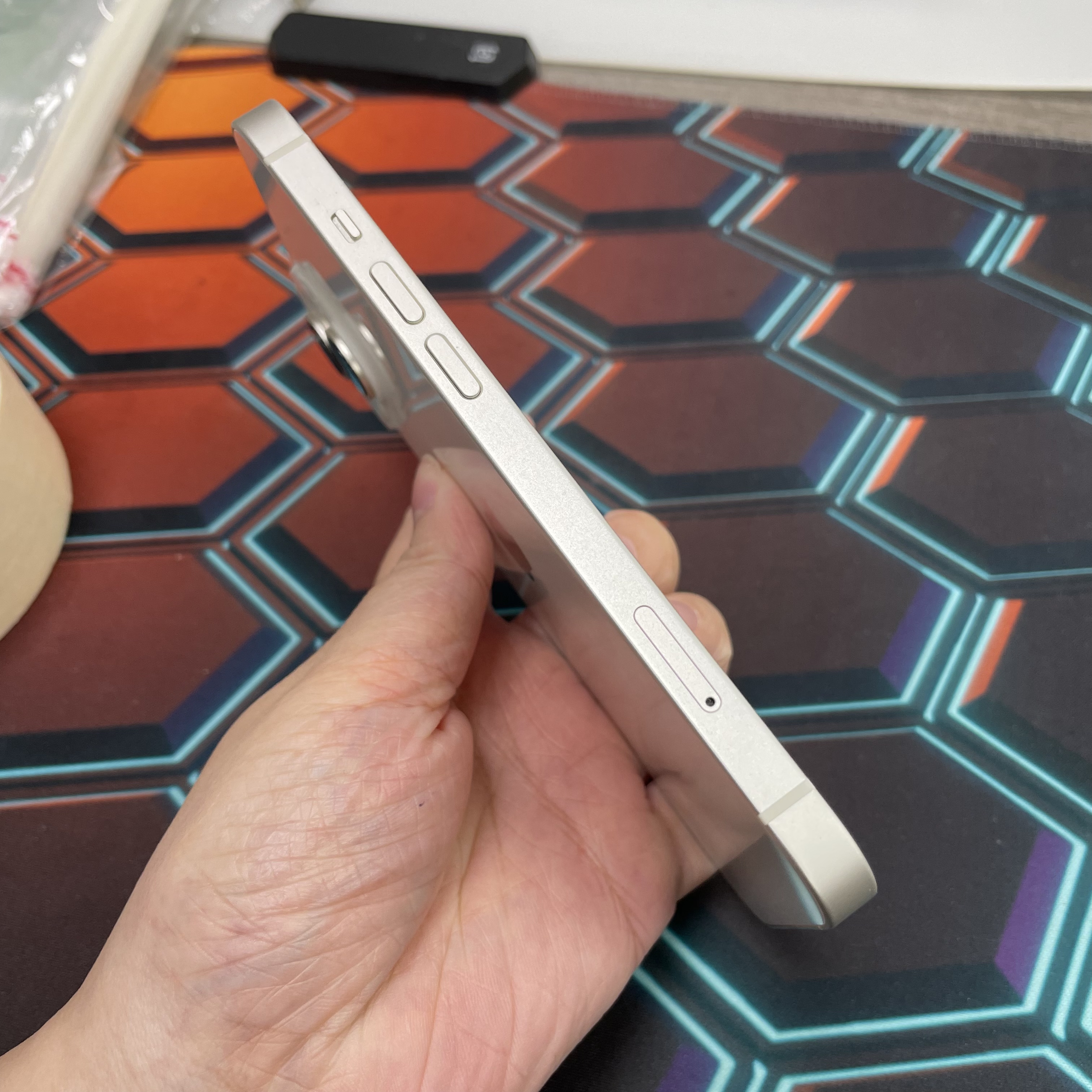 *7976 14 完美機 128GB 電84 白色 white