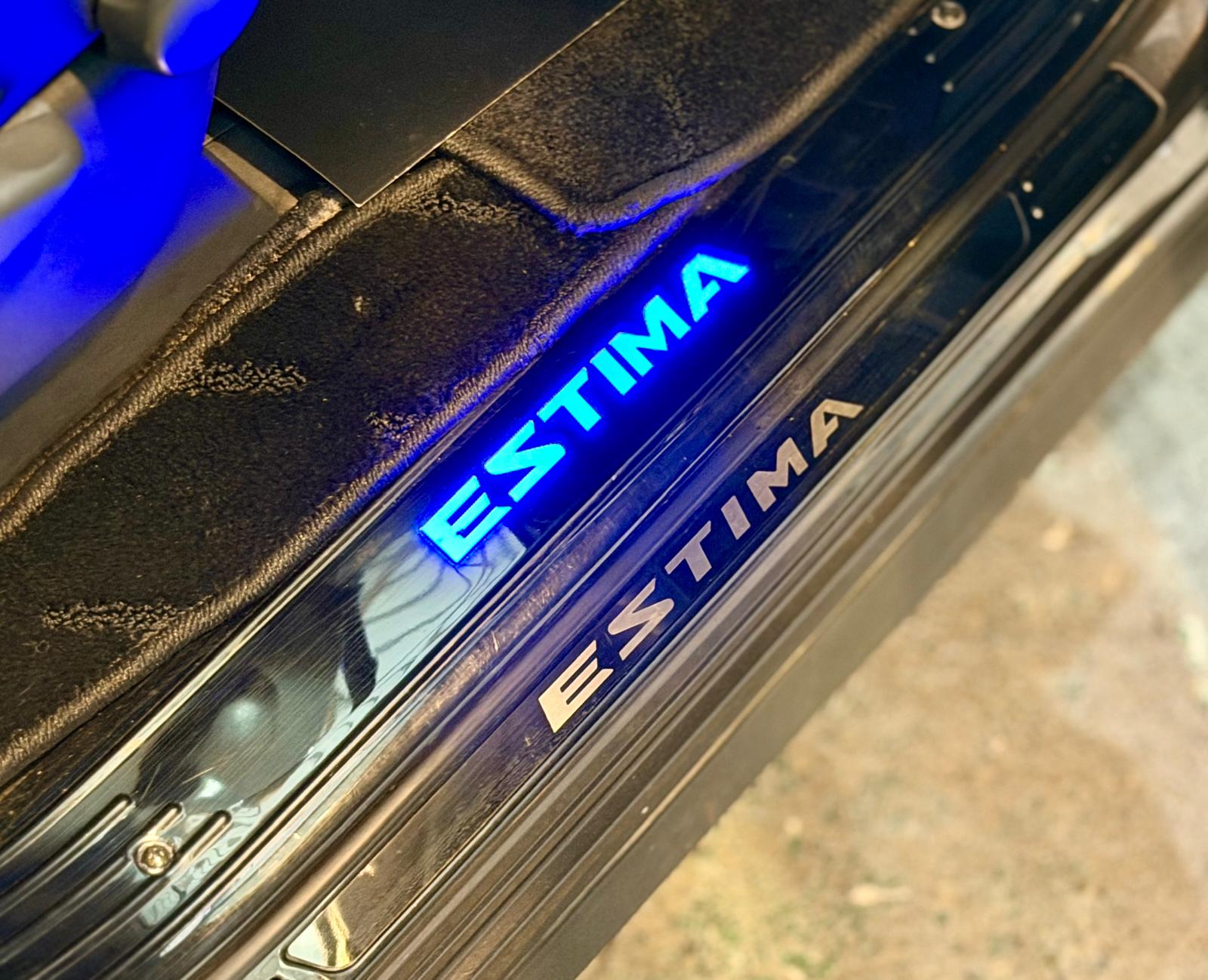 Toyota Estima 2.4 2010