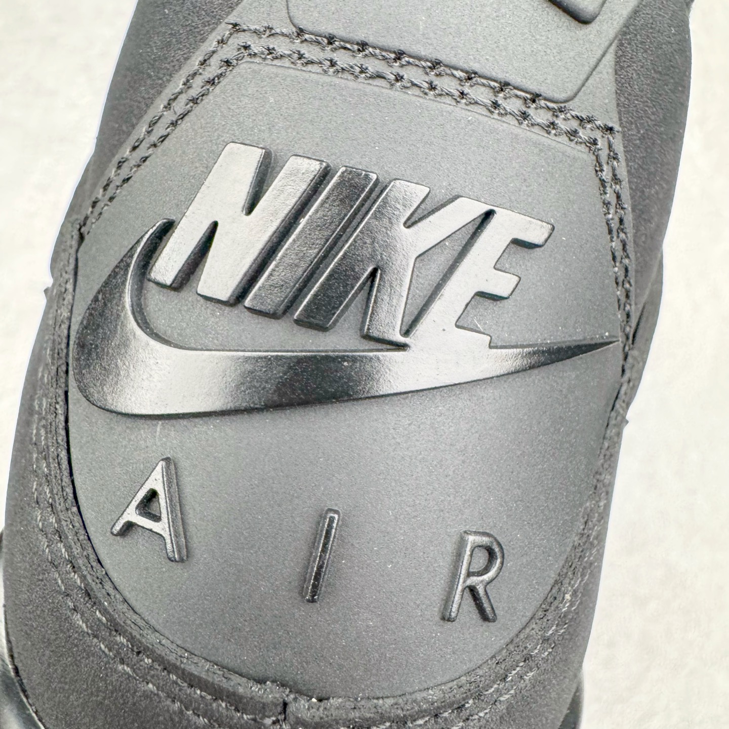 Air Jordan 4 Retro FV5029-010