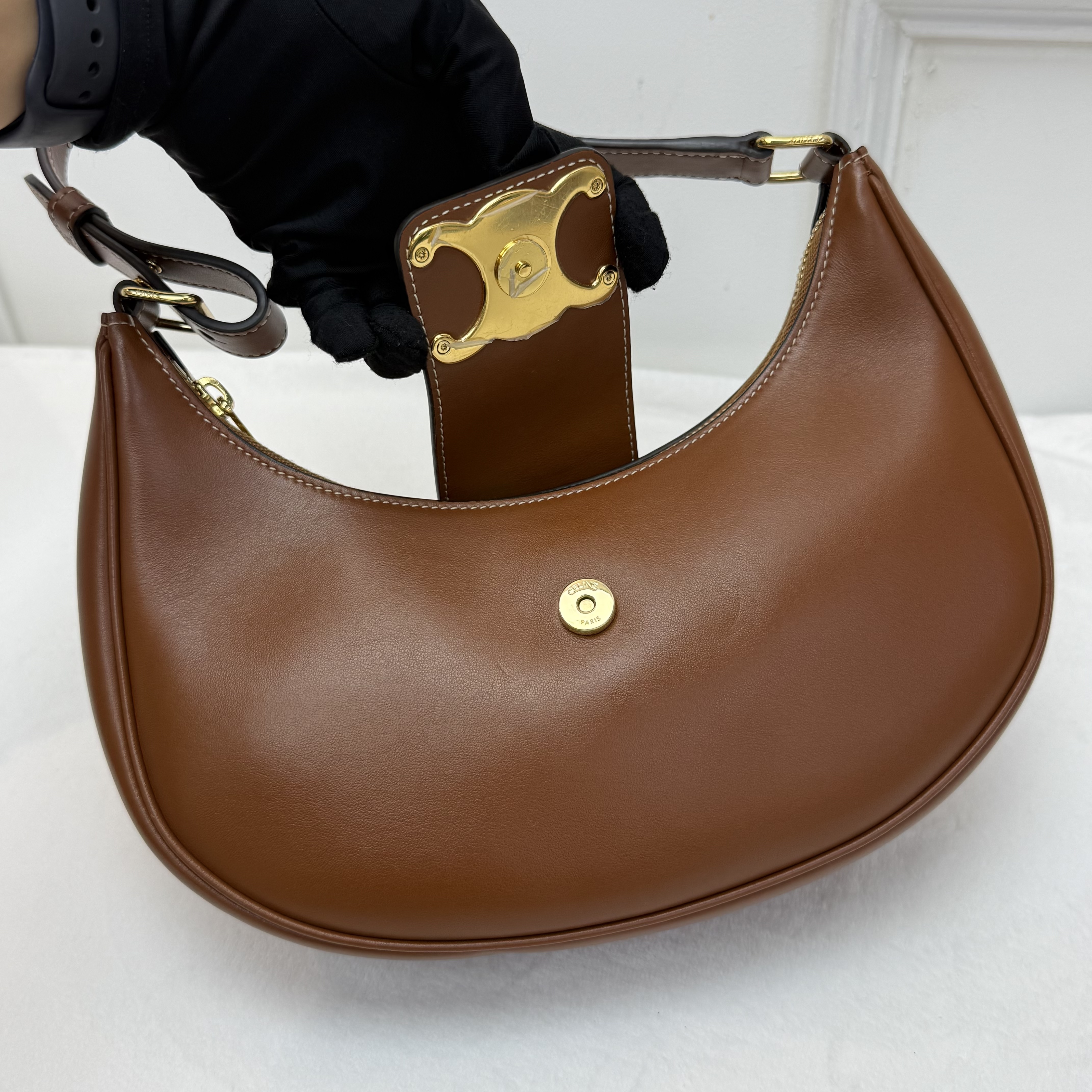 Celine TriompheAVA Ava 凱旋門標誌可調節肩帶 