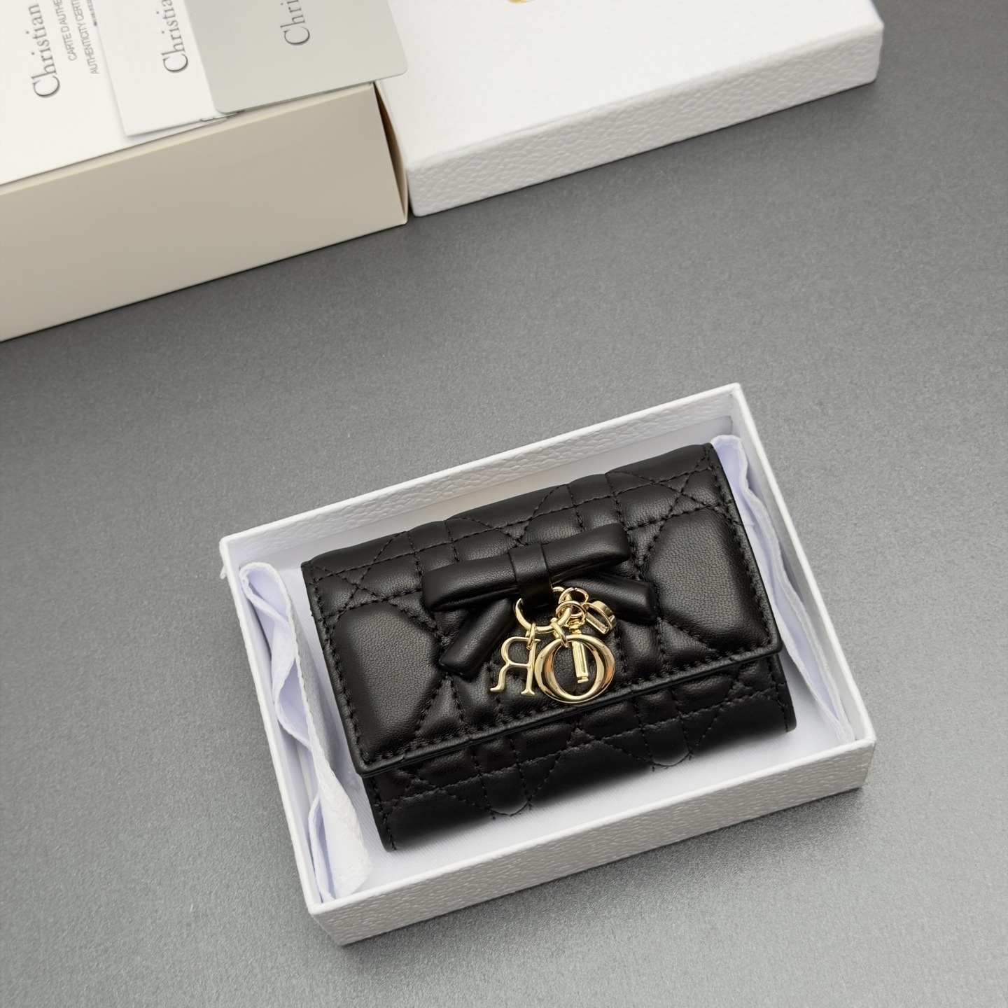 【正品級】DIOR Lady Dior Glycine Wallet 藤格紋羊皮銀包 連專櫃禮盒