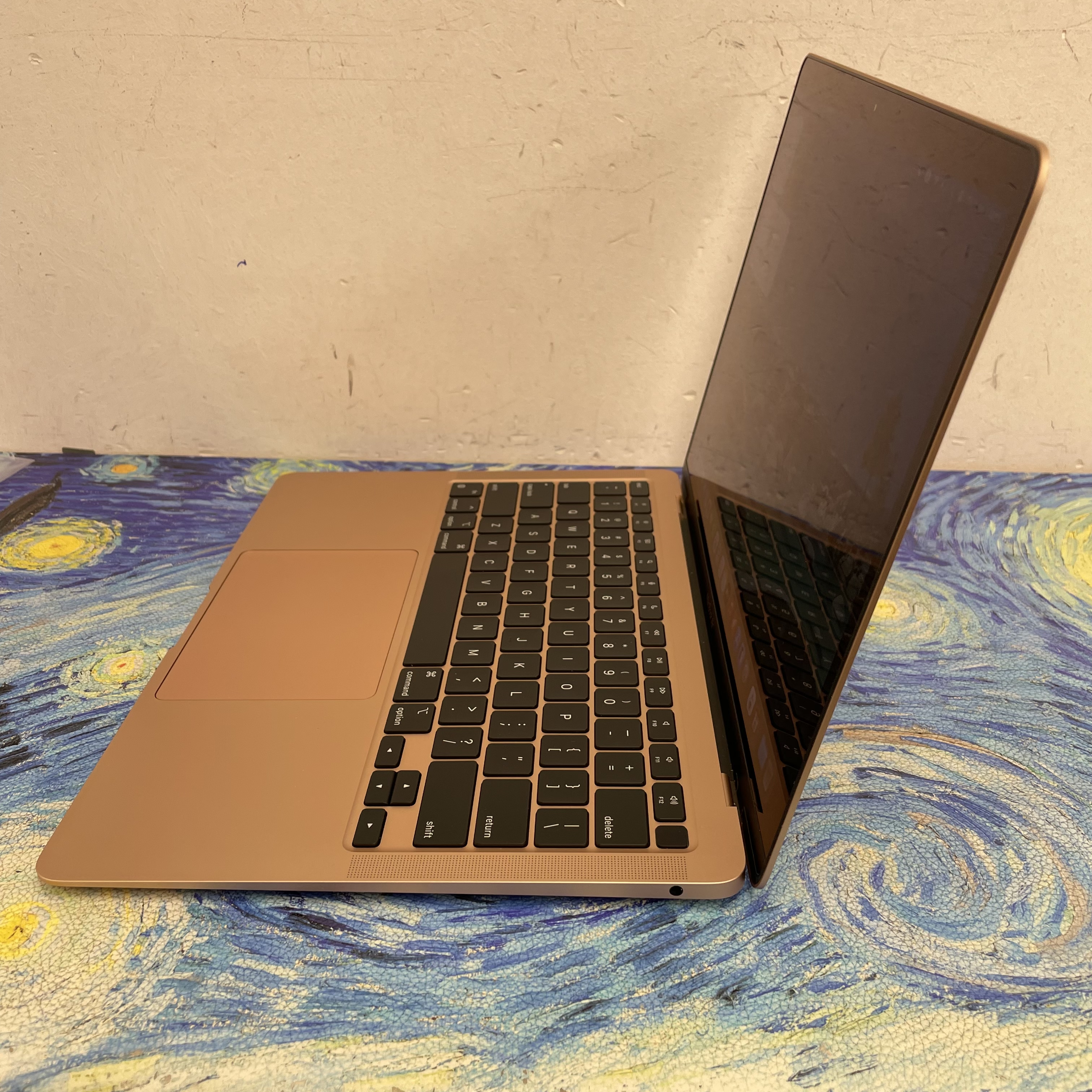 #5910 MacBook Air 2021/M1 CPU/8GB Ram/256GB SSD/Touch ID/13吋Mon/玫瑰金/  