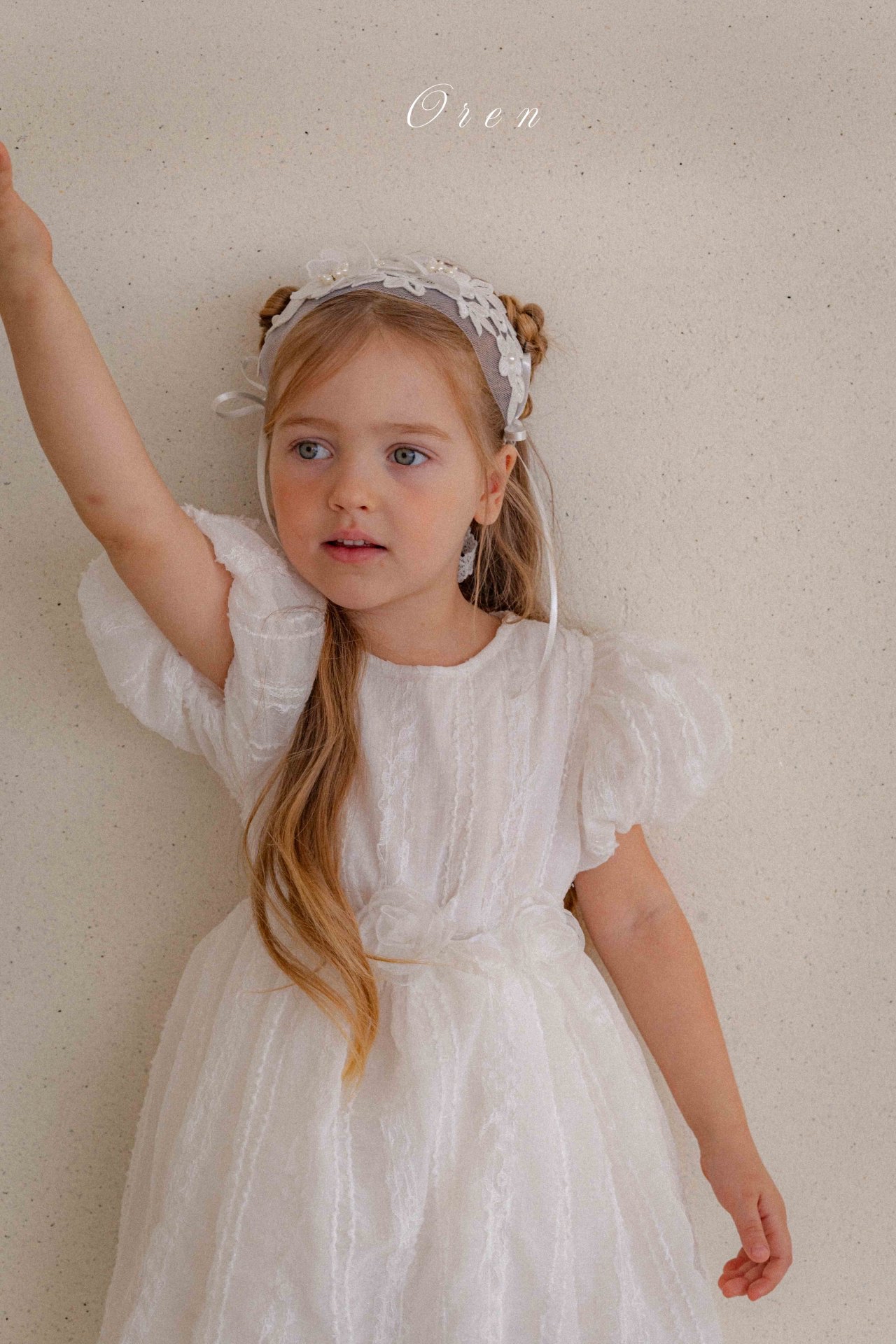 ☀️預訂 韓國直送☀️🇰🇷Oren Edel Pure蕾絲紋理花卉腰帶泡泡袖包屁裙/連身裙