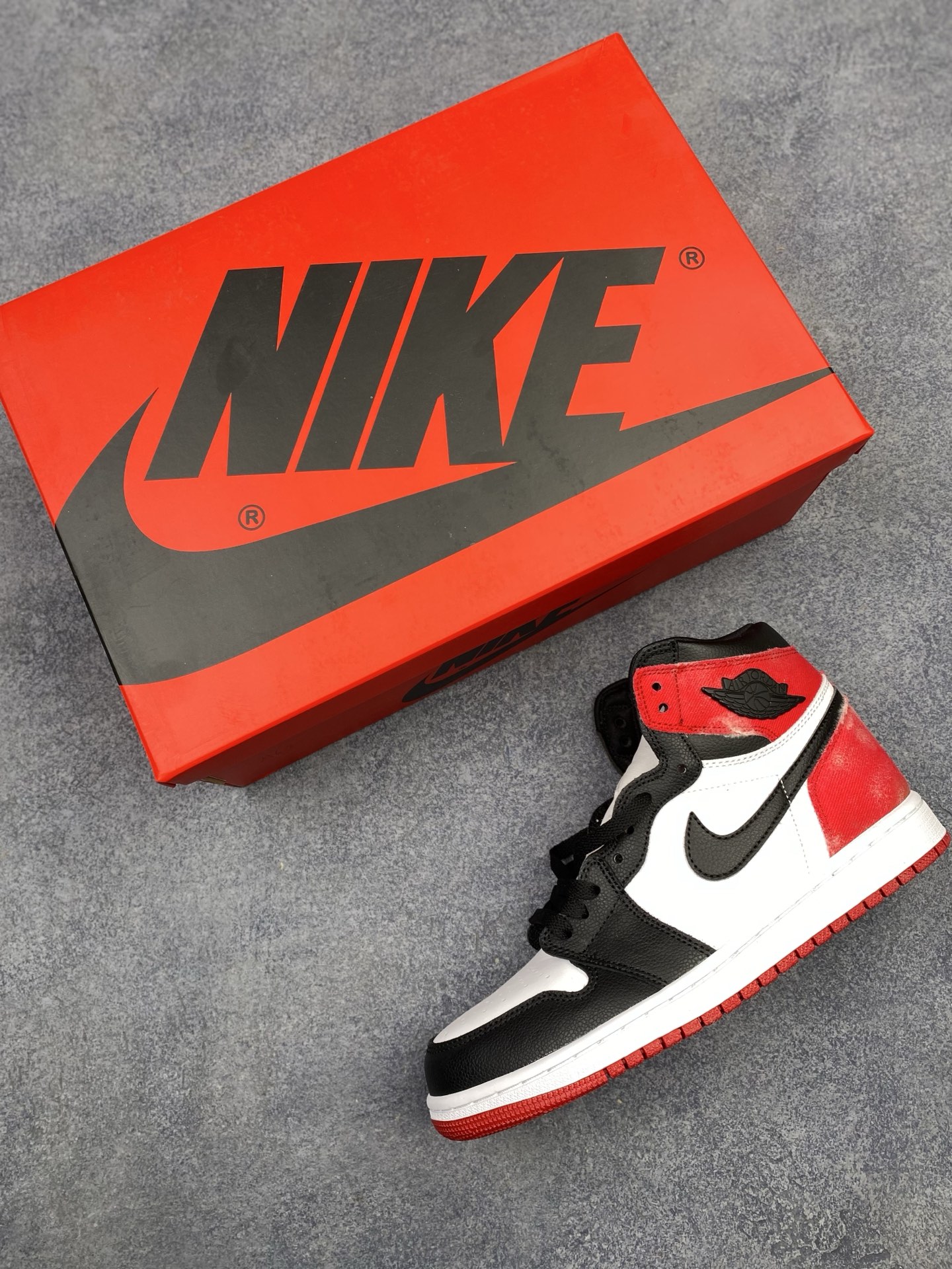 Nike Air Jordan 1 Retro High OG 