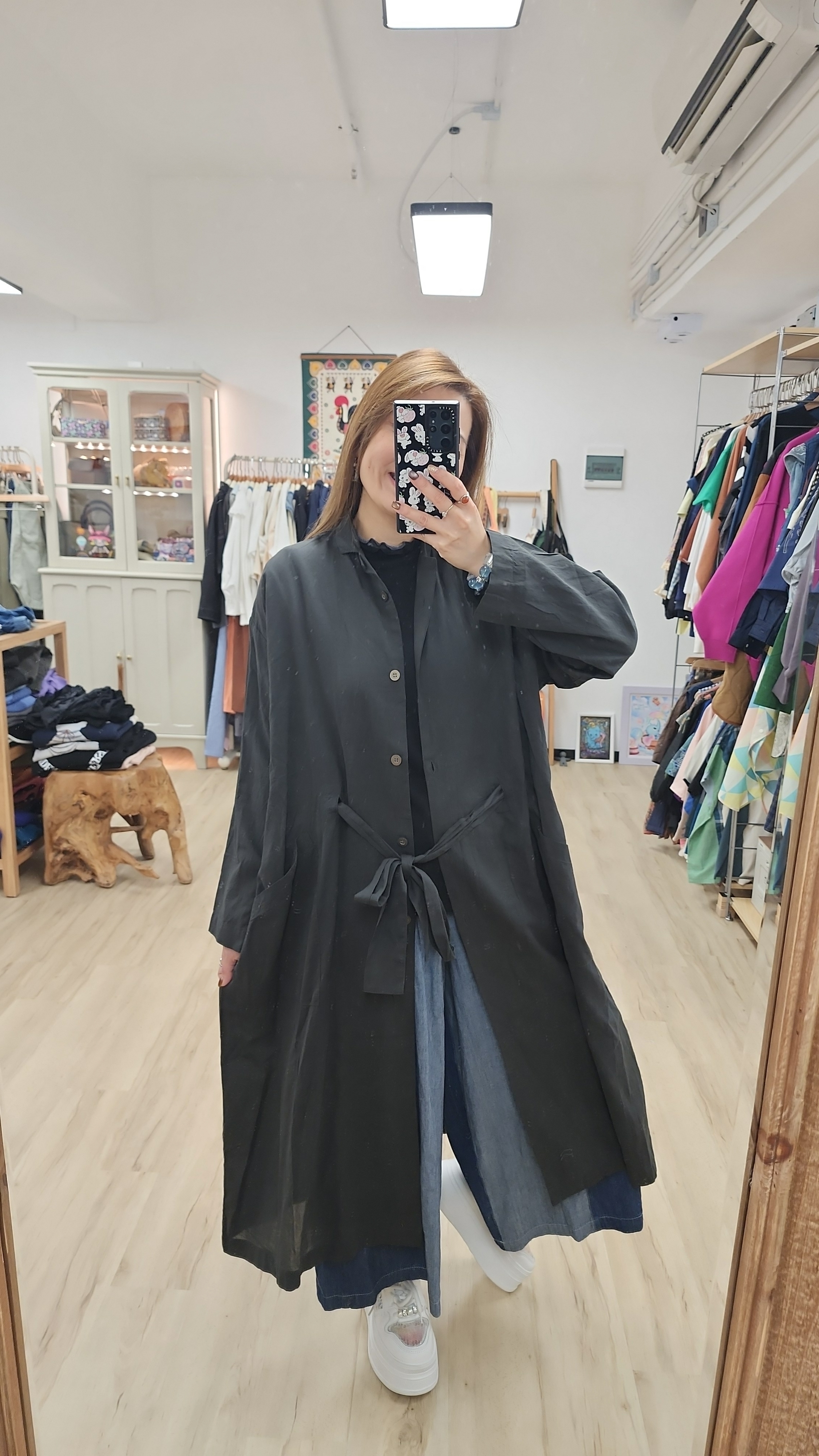 日牌黑束腰帶棉麻開胸連身裙