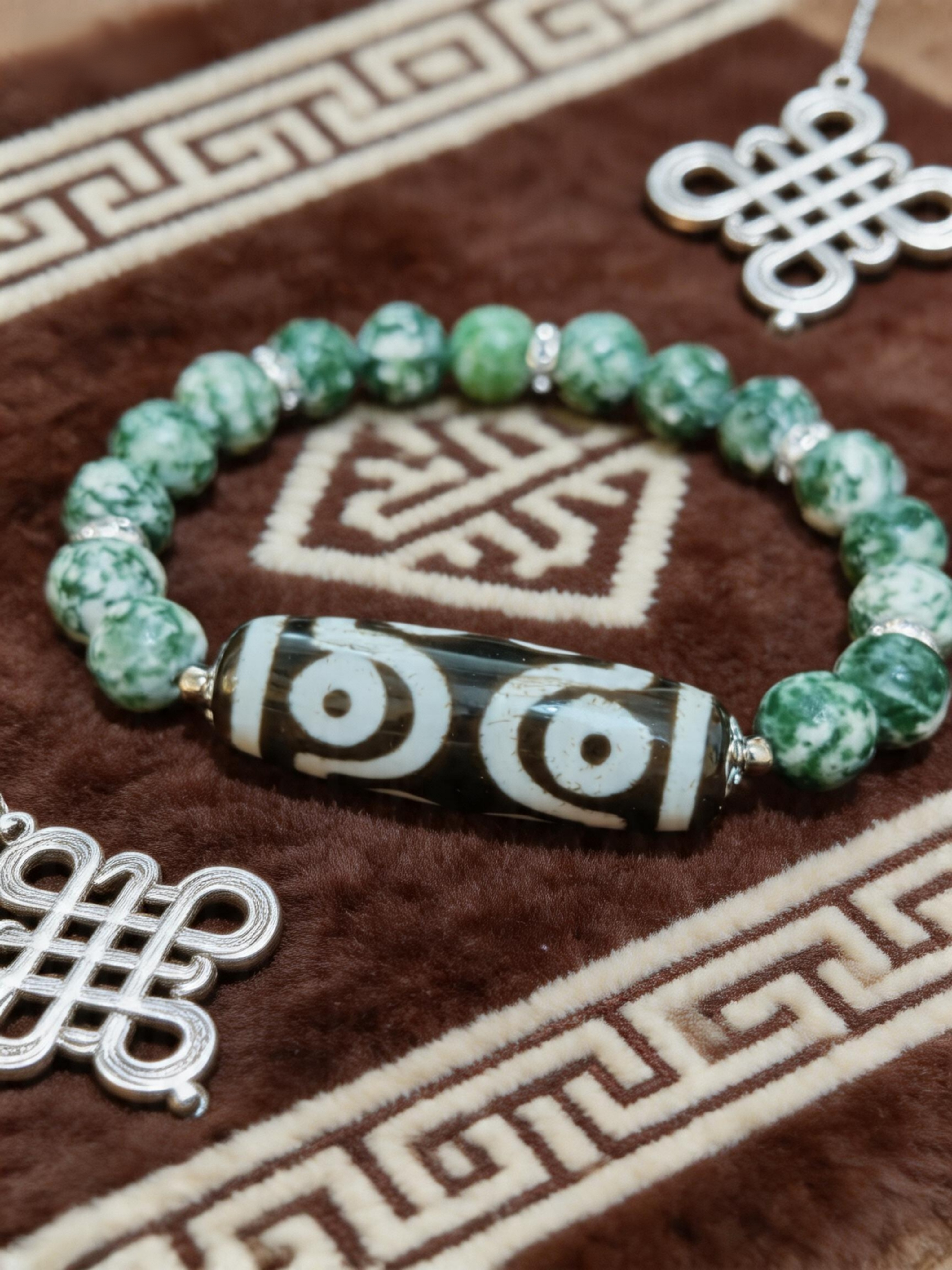 「黑白七眼天珠」26022