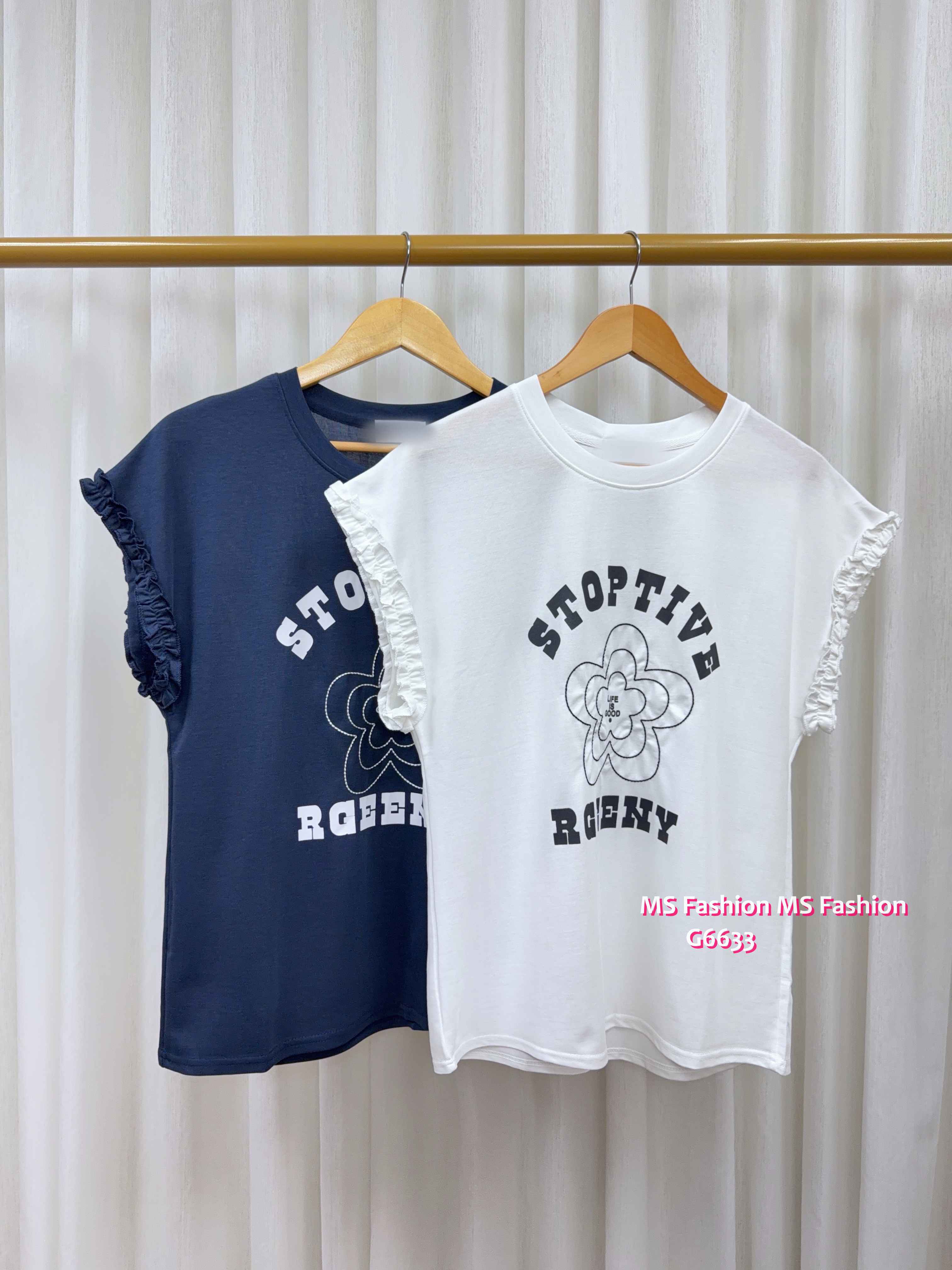 G6633 花花字母ruffle袖top
