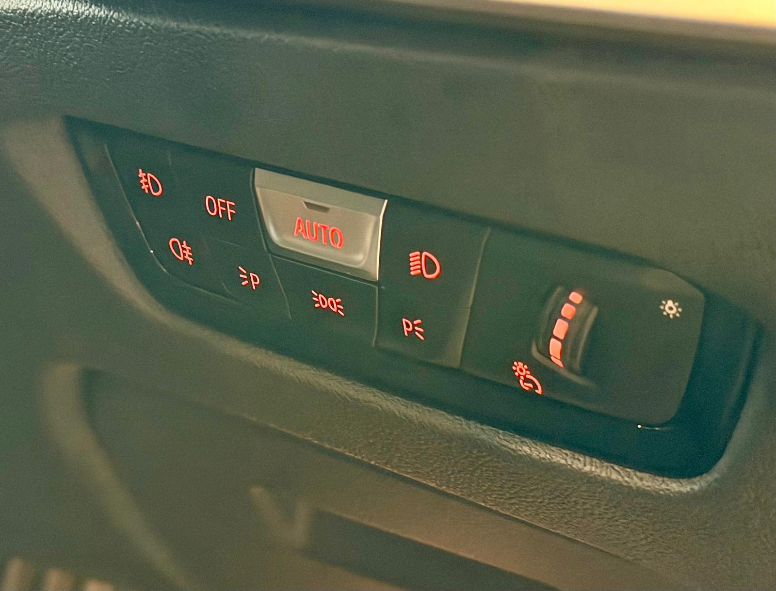 B.M.W. 318i Saloon Sport (G20) 2020