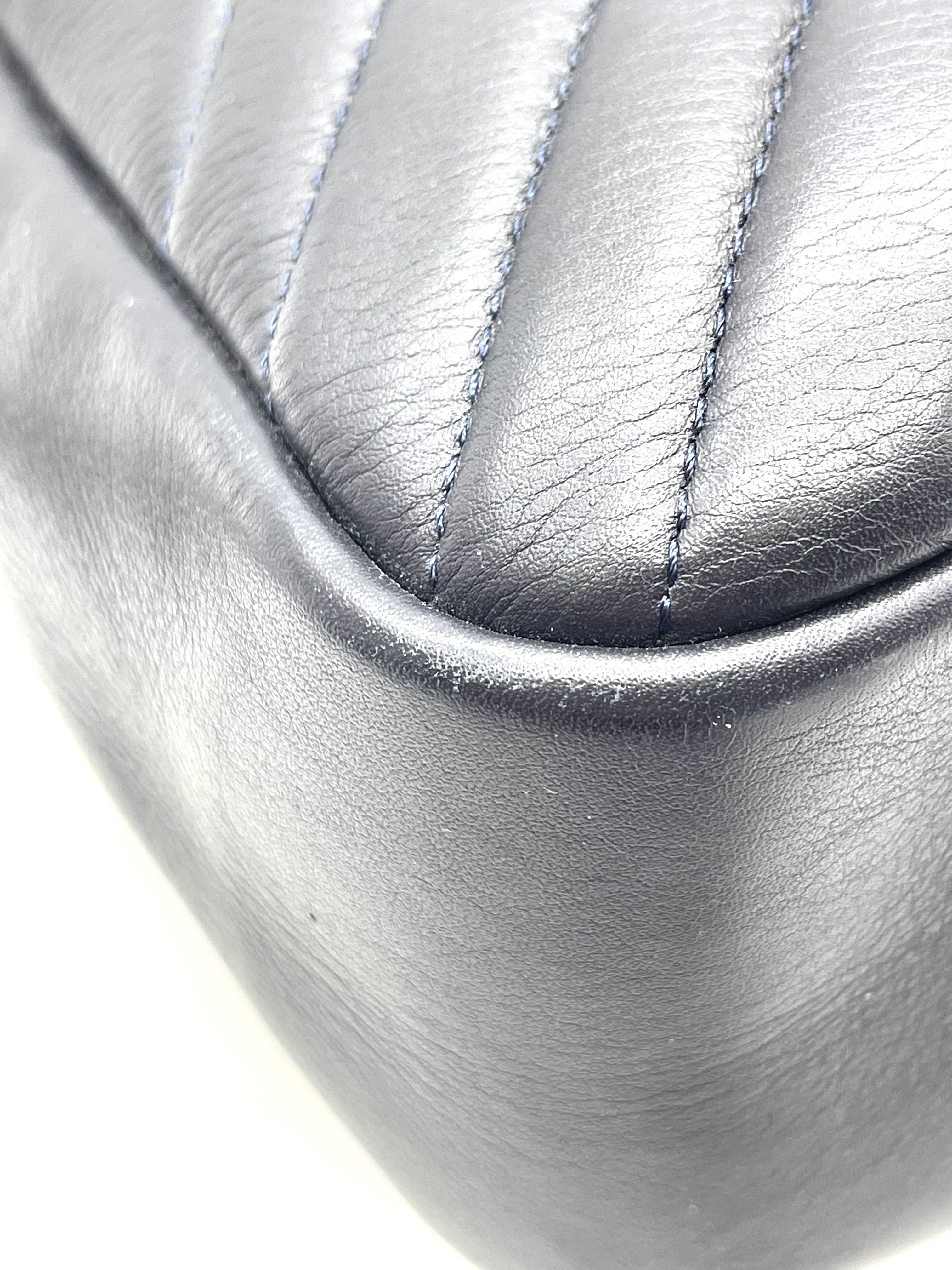 Pre-Owned CHANEL Chevron Camera Bag / Product Code: 26042605