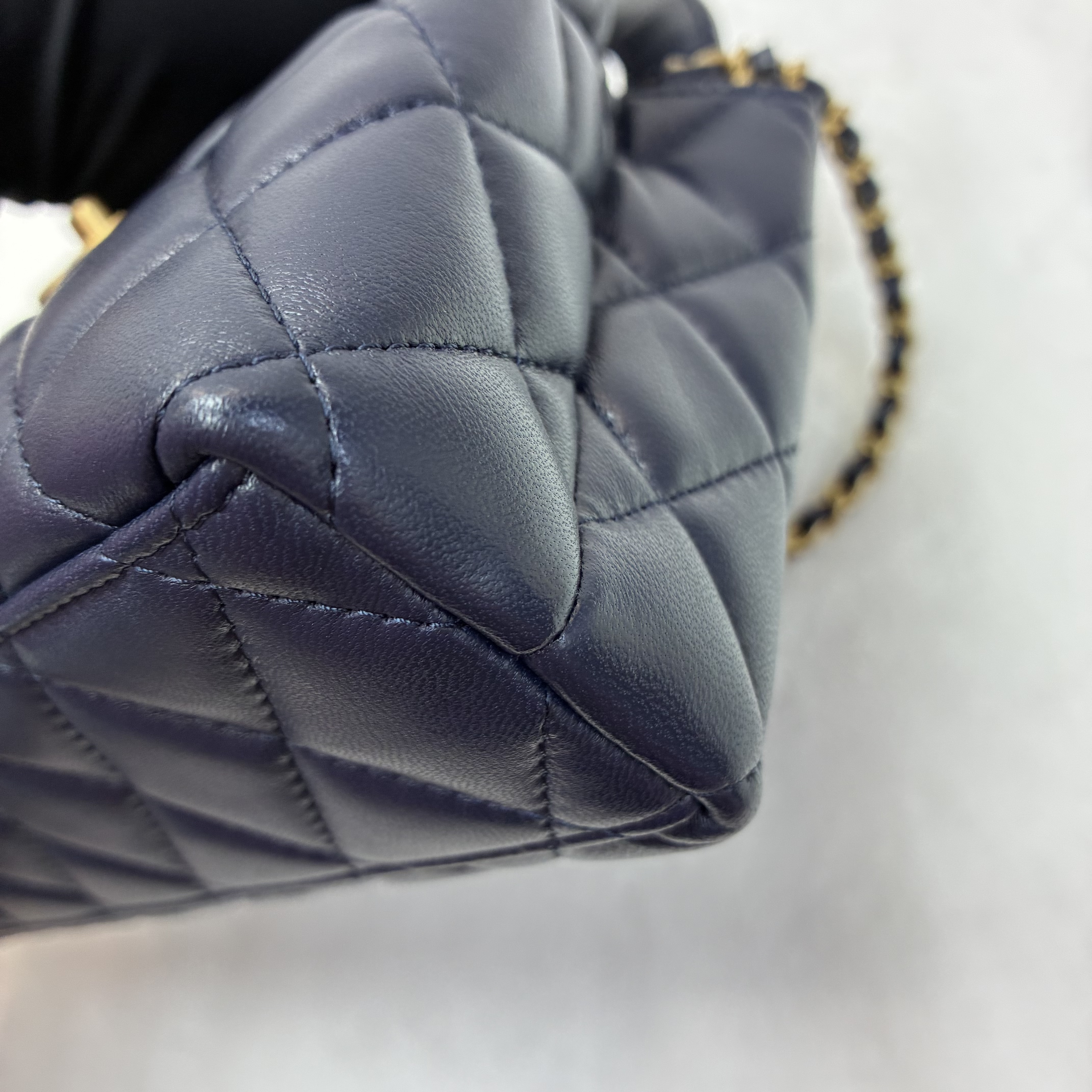 Chanel Kelly Top Handle nano size 海軍藍羊皮