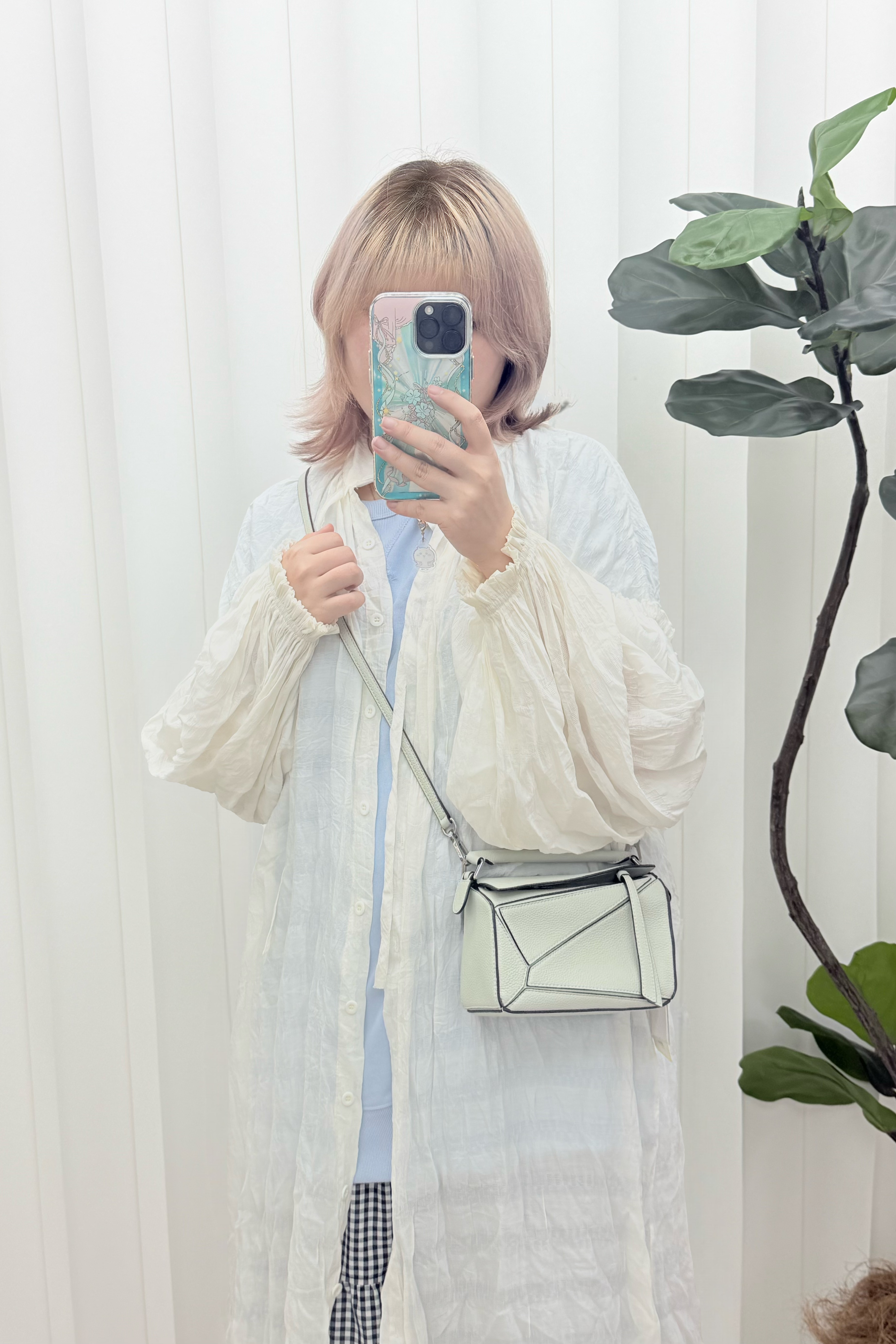 LOEWE🤍PRE OWNED Mini Puzzle 淺青色 迷你斜肩包💚