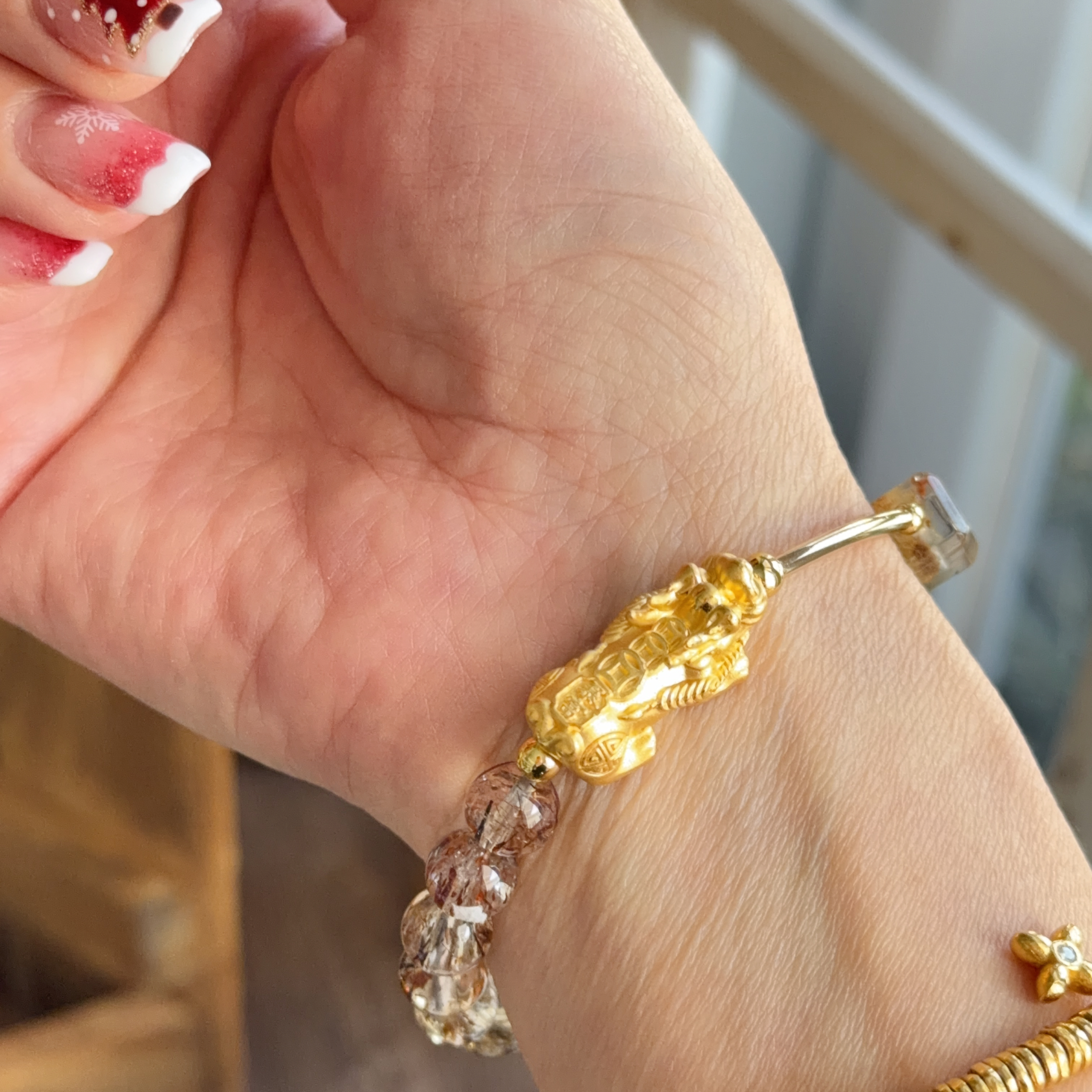  𝟵𝟵𝟵硬金貔貅襯𝟳𝗺𝗺+黑金髮晶手串