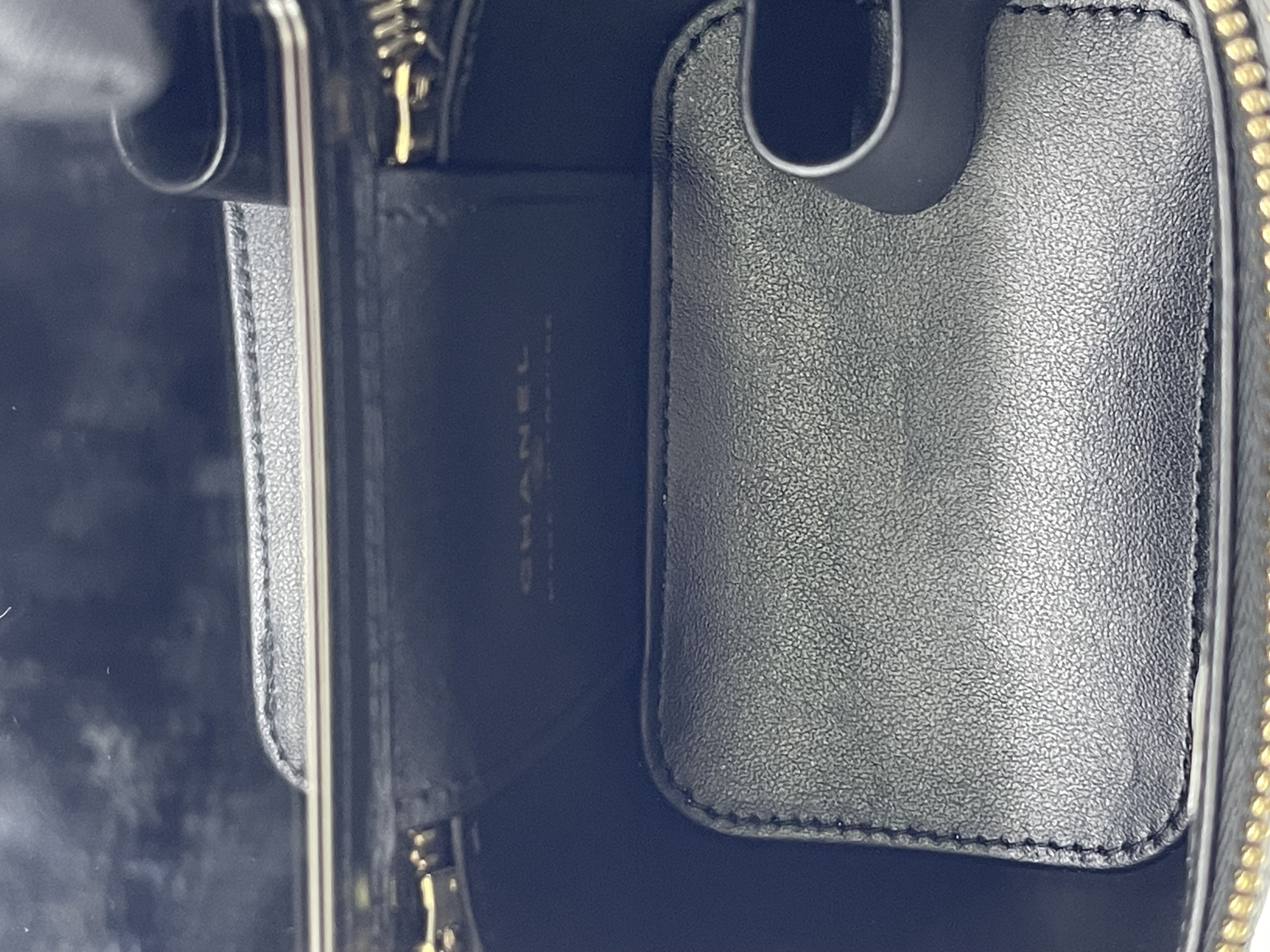 Pre-owned Chanel Coco Casino Vanity Case Mini / Product Code: 26040202