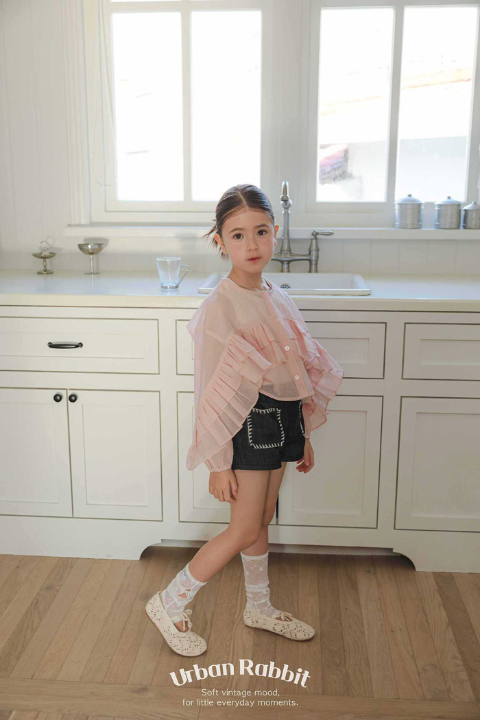 🇰🇷Urban Rabbit shirts