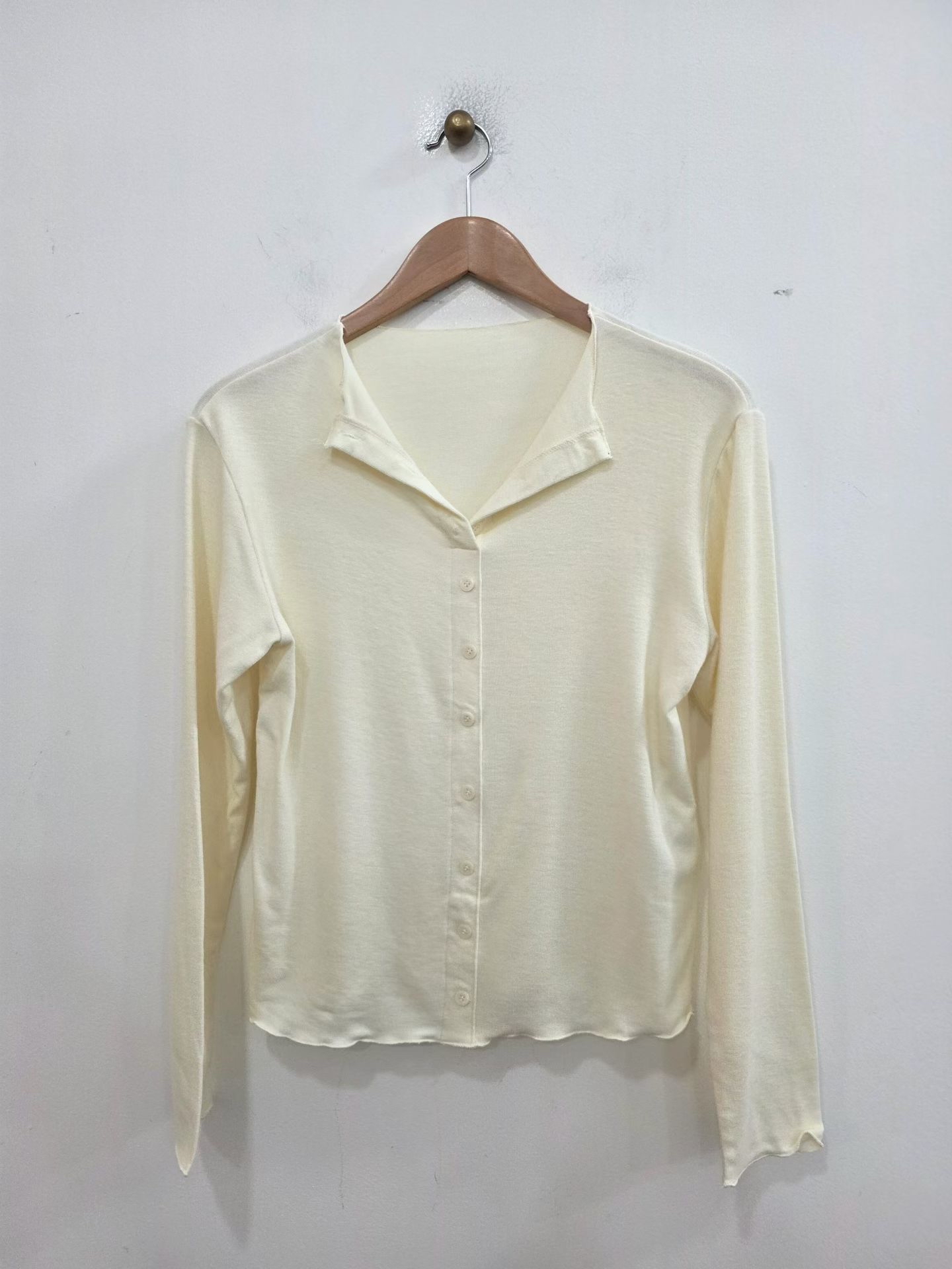 Button up rabbit hair wool basic tee 