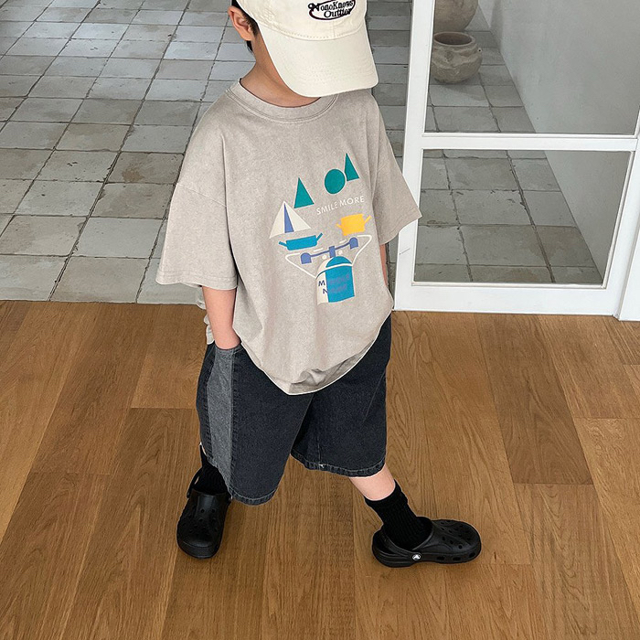 🇰🇷middle name tee