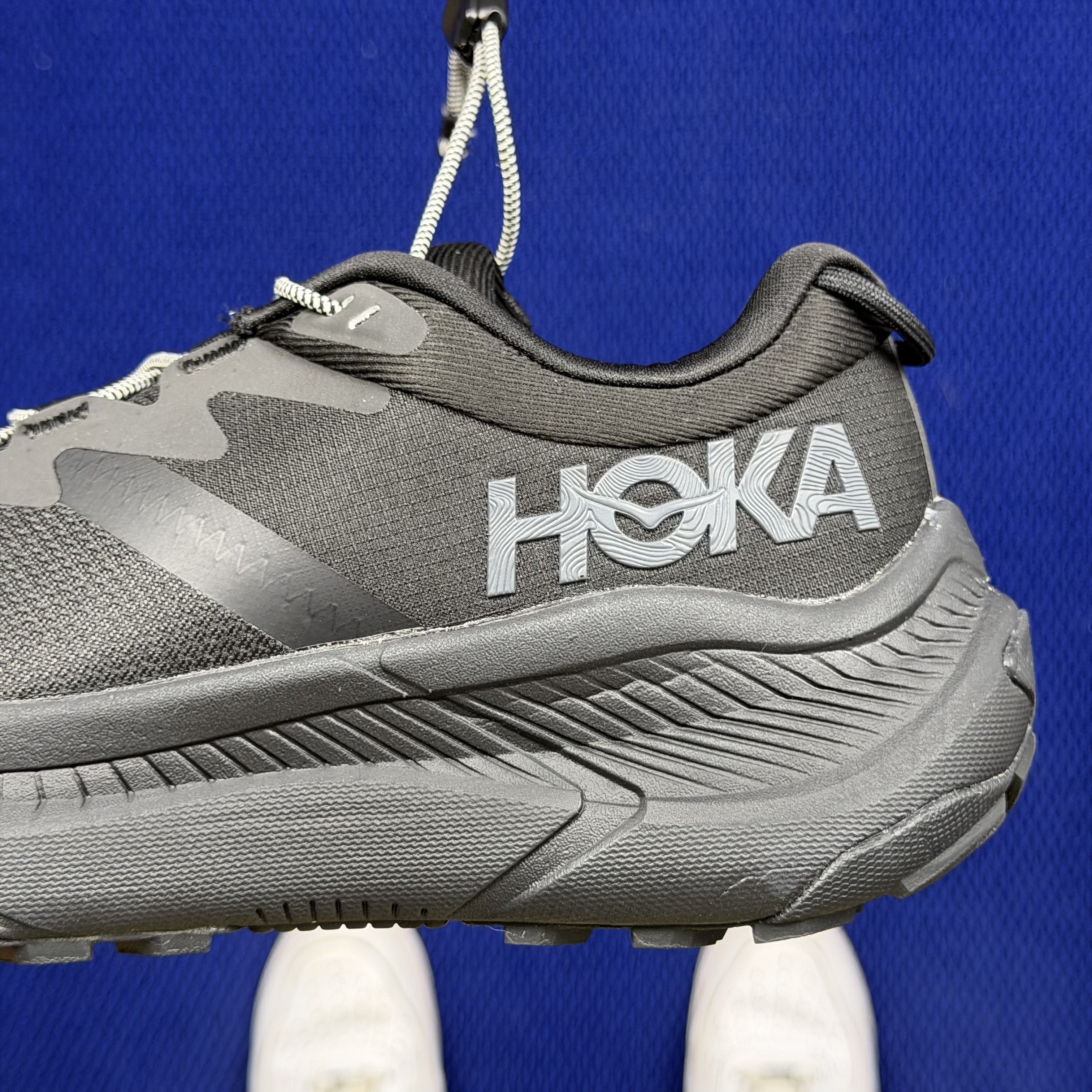 Hoka One One Transport