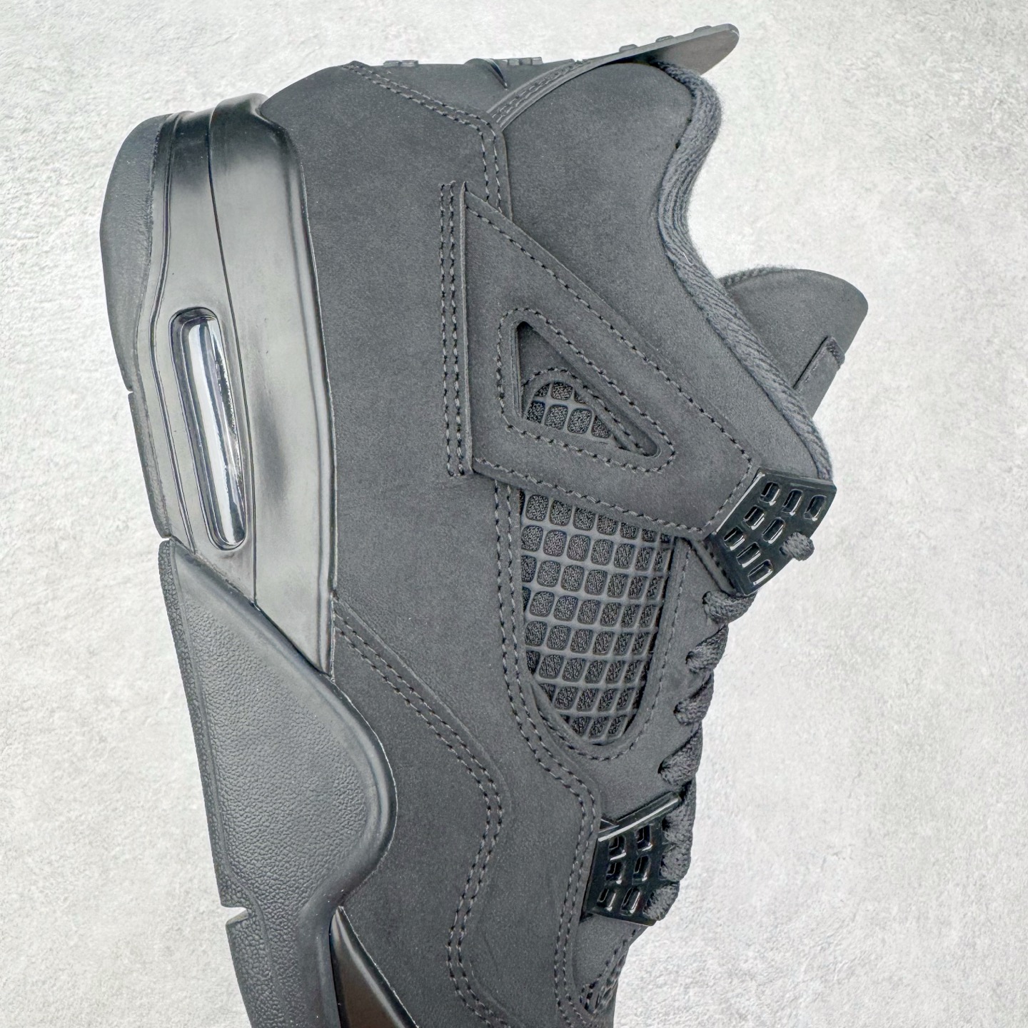 Air Jordan 4 Retro FV5029-010