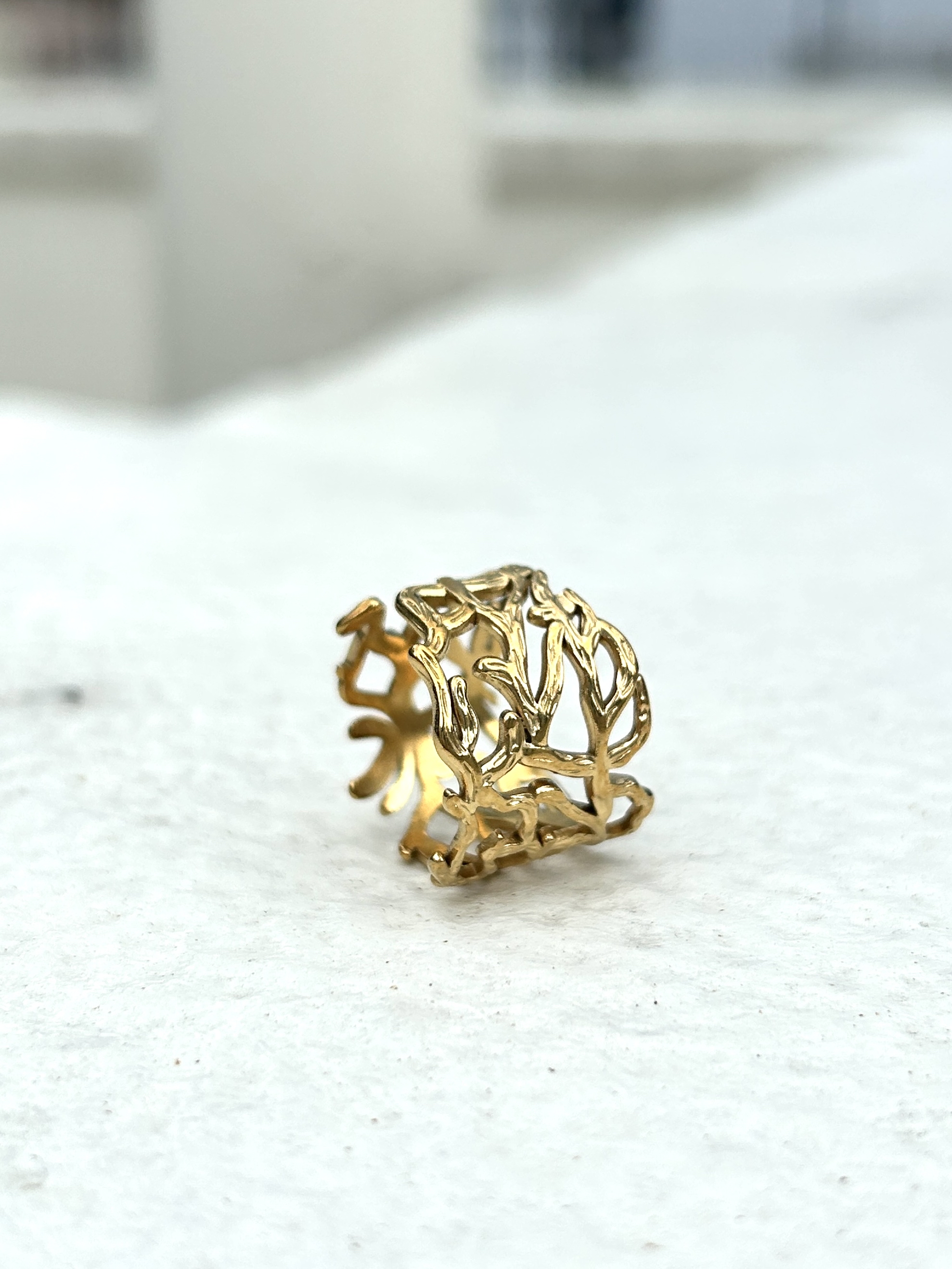 Gold branch cutout ring