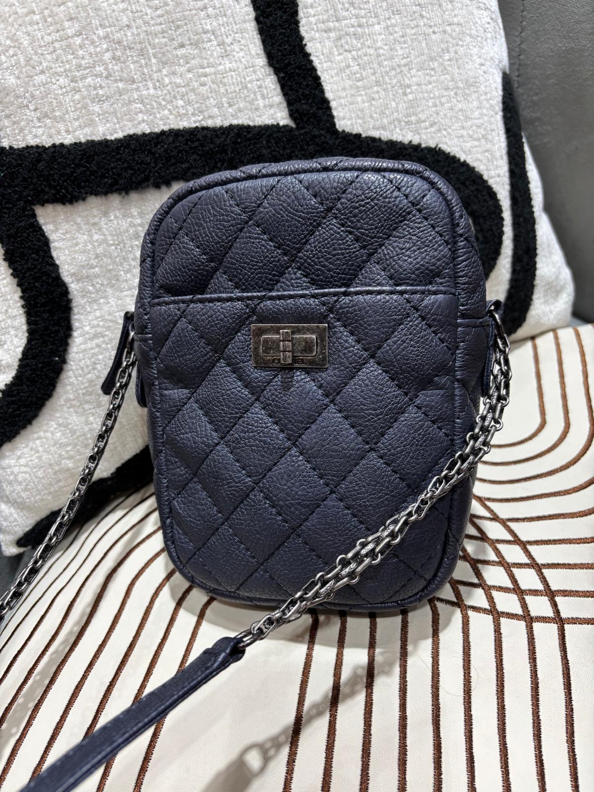 CHANEL 2.55 CROSSBODY BAG 牛皮 100%Authentic,95%new ✅22貼✅dust bag 