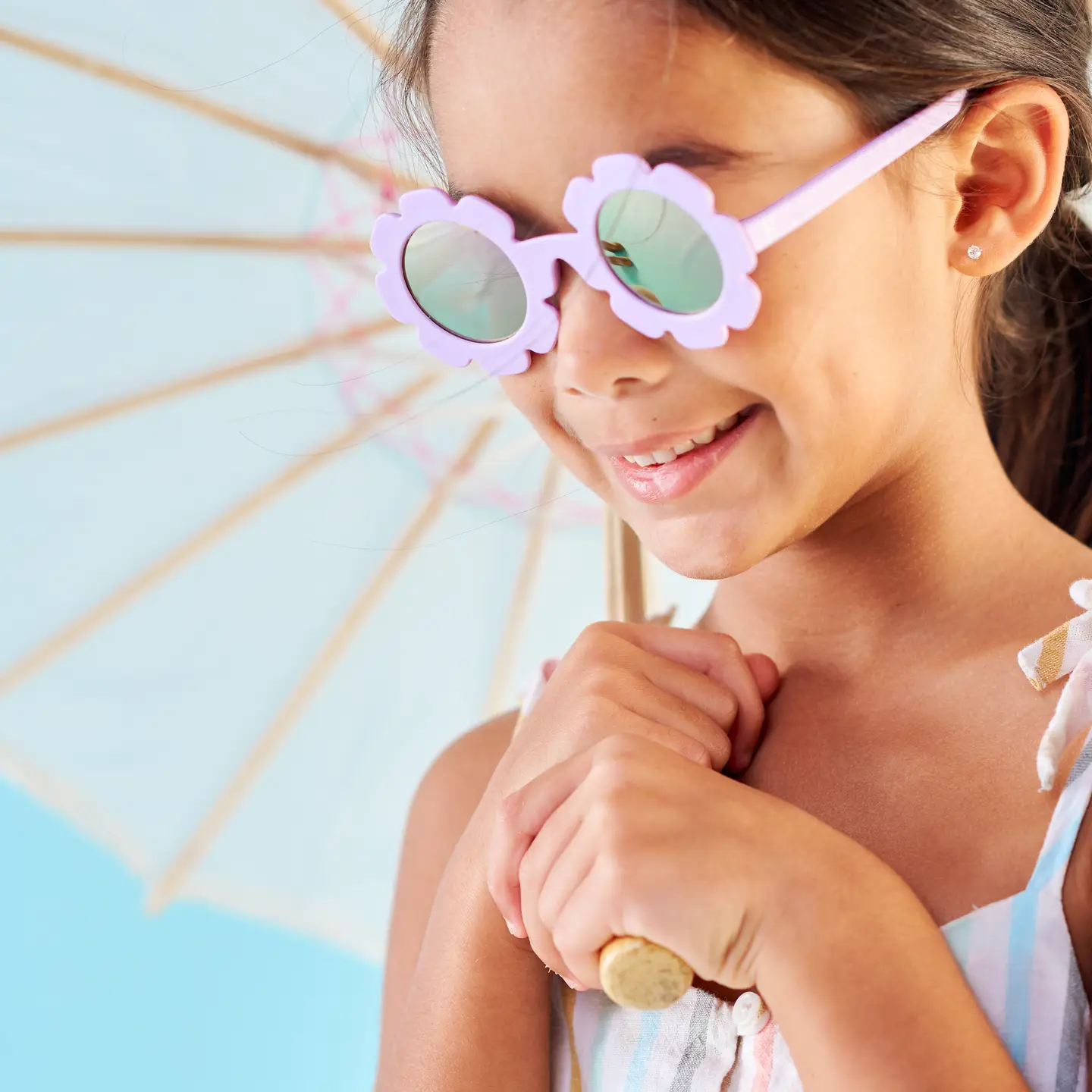 Iris Polarized Flower Sunglasses with Mirrored Lens