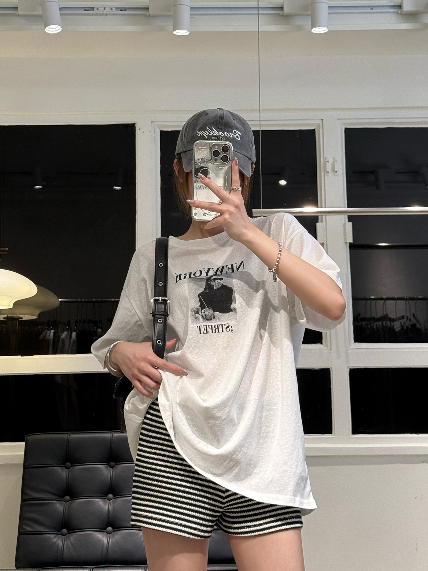 𝐅𝐢𝐭𝐭𝐞𝐝 𝐬𝐭𝐫𝐢𝐩𝐞𝐝 𝐬𝐭𝐫𝐞𝐭𝐜𝐡𝐲 𝐬𝐡𝐨𝐫𝐭𝐬