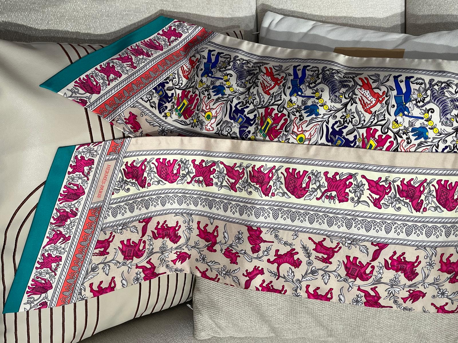 未使用品 Hermes maxi twilly  100%Authentic ,unused✅box 