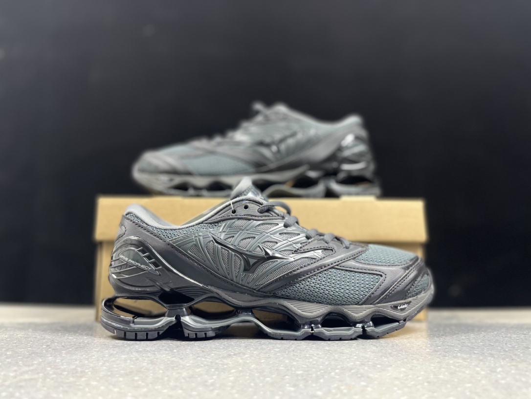 Mizuno Wave Prophecy LS 