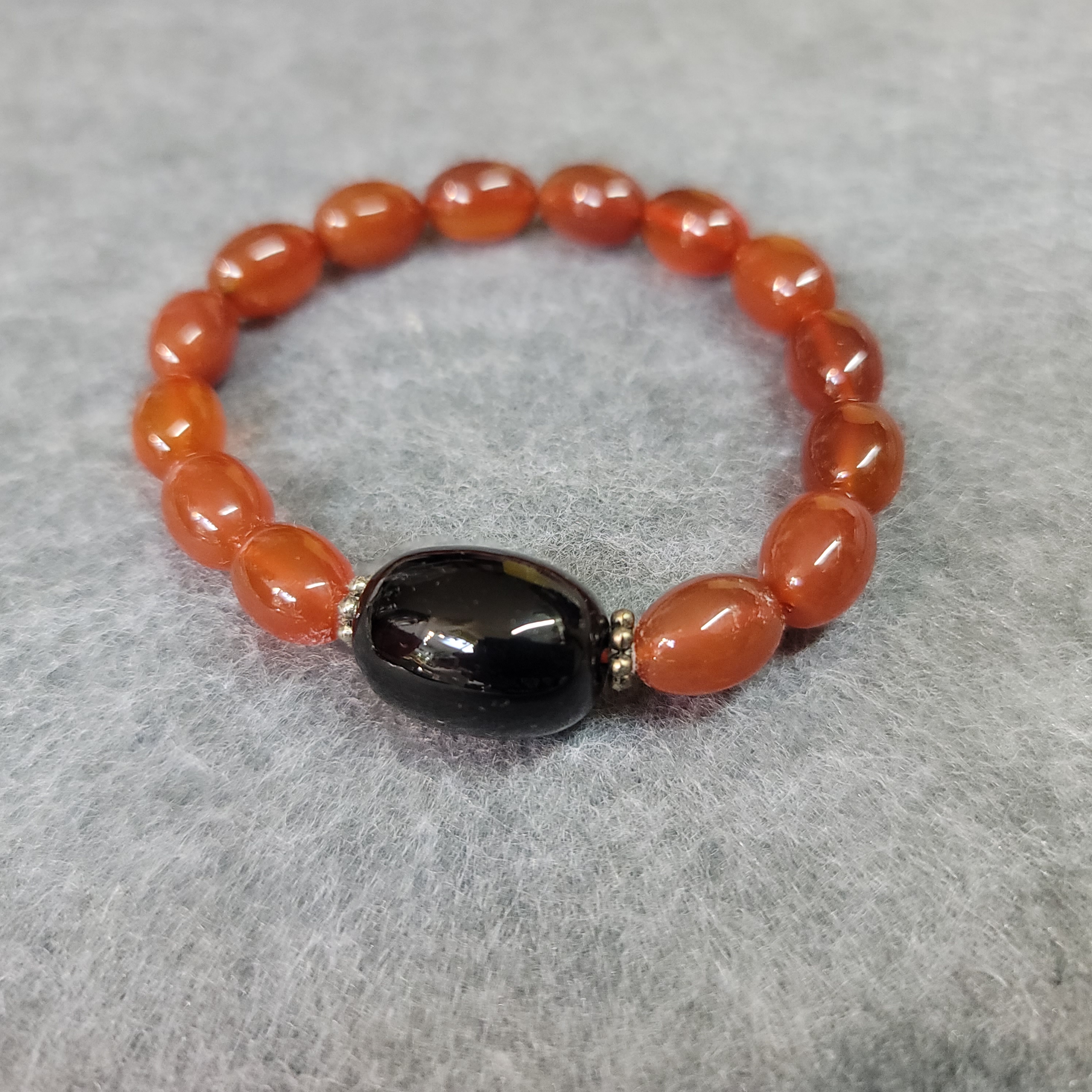 黑瑪瑙紅瑪瑙欖形手鏈