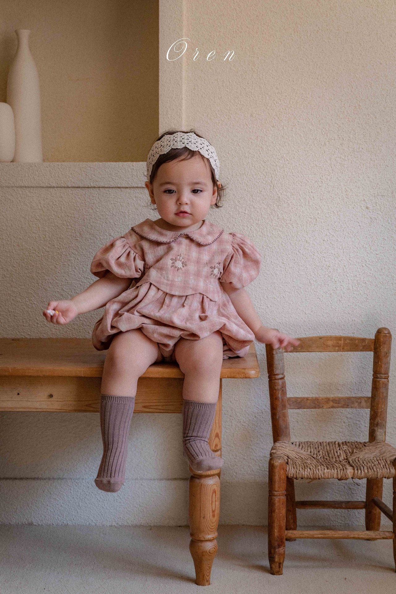☀️預訂 韓國直送☀️🇰🇷Oren Toua刺繡格紋泡泡袖包屁衣/連身裙