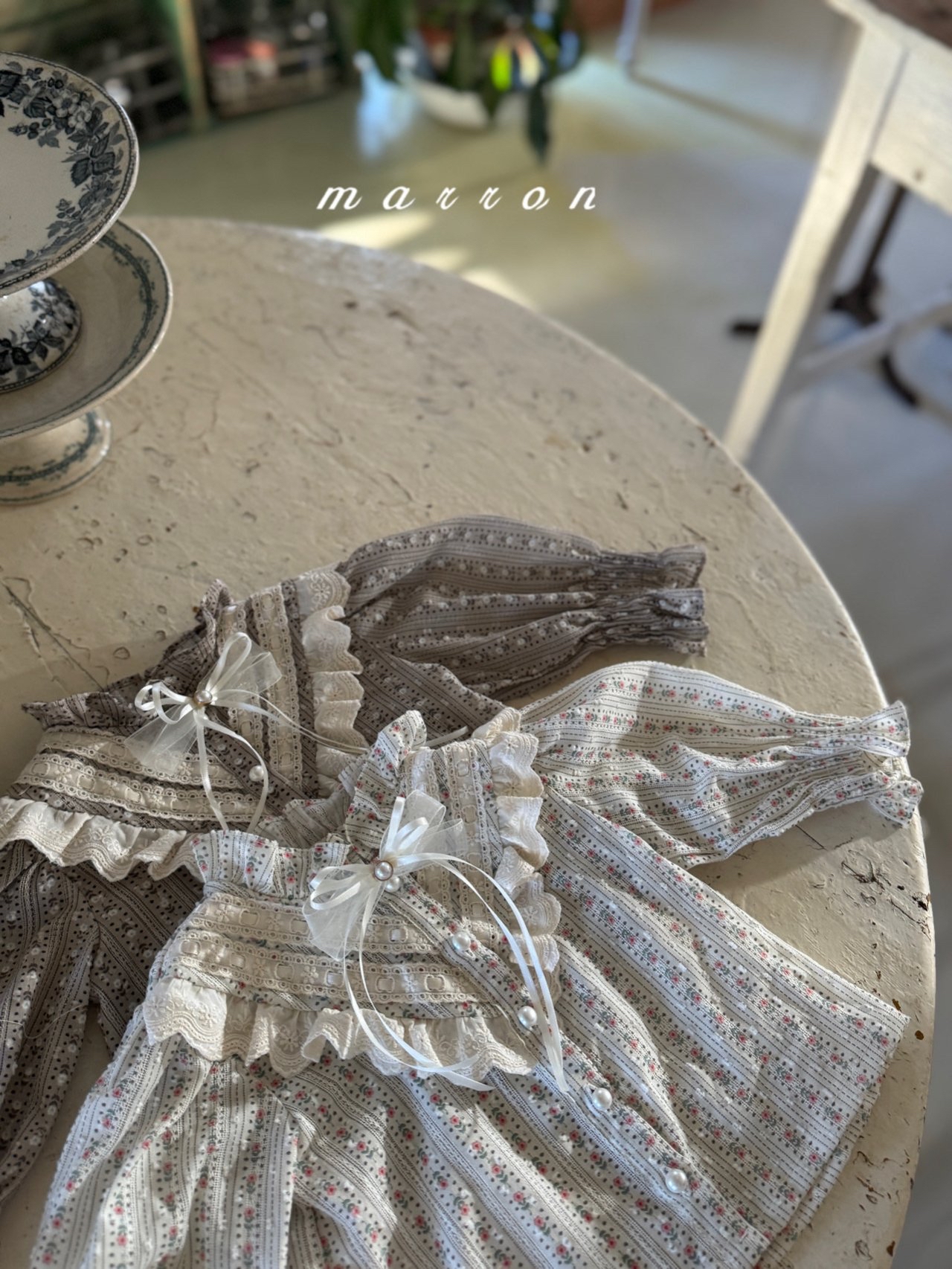 🇰🇷Marron blouse