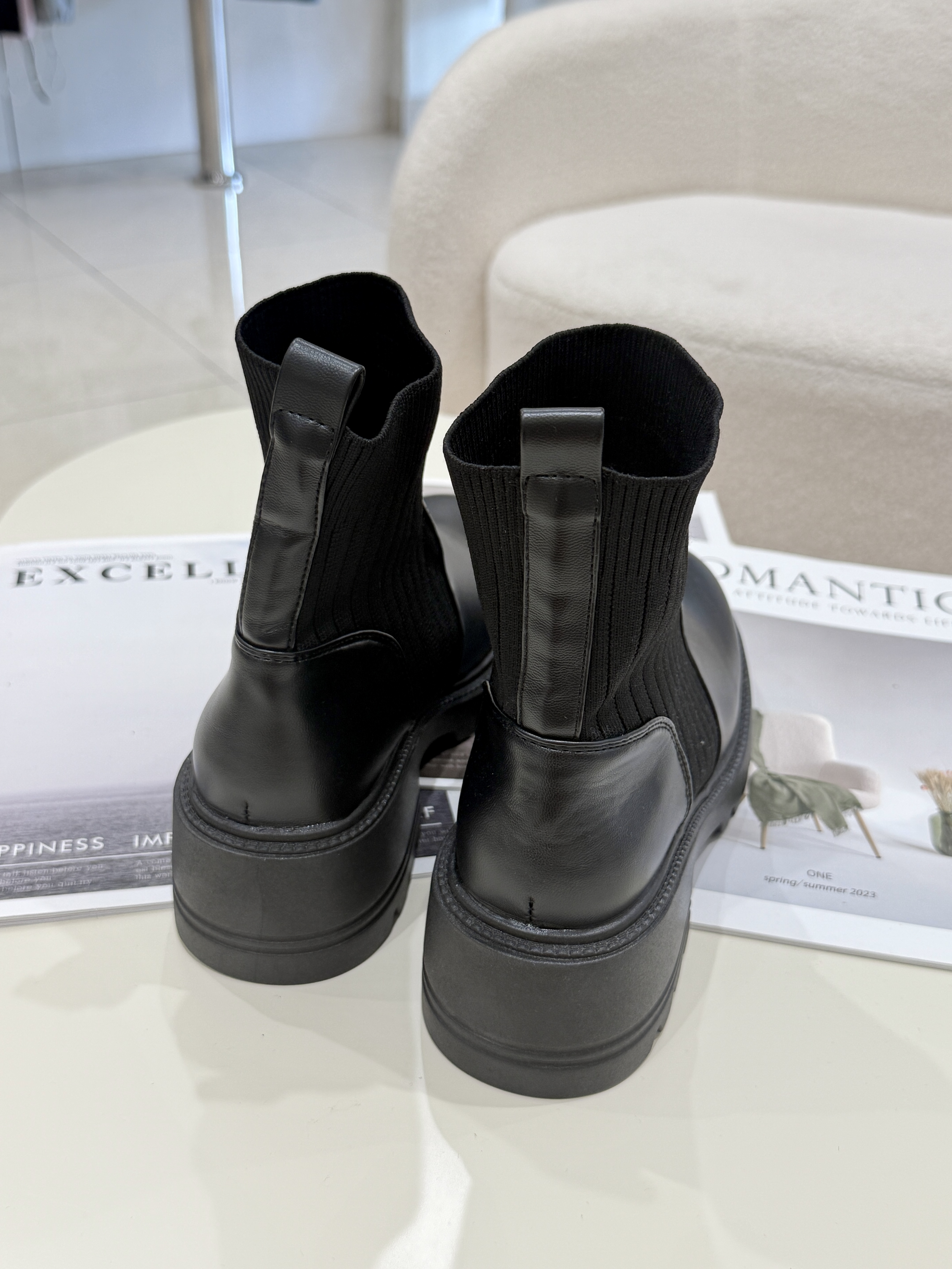 TA19 厚底增高马丁靴