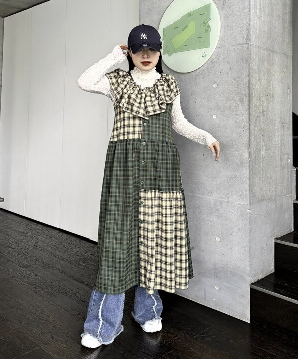 混搭格紋無袖連身裙 - 2026 流行穿搭  女士連身裙 春夏時尚穿搭 成人休閒 日常穿搭 易於配搭 日本直送   #JP-I-260019