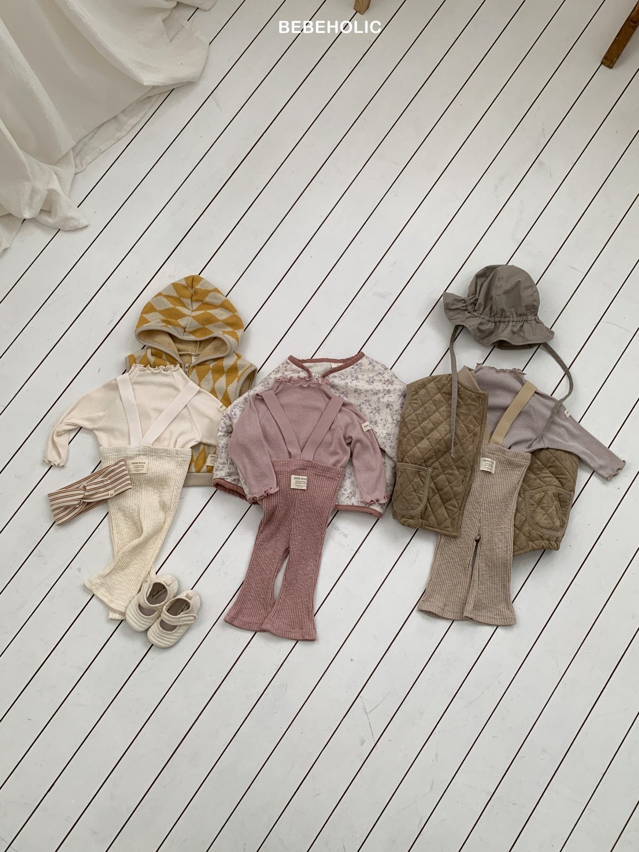 🌸預訂 韓國直送🌸🇰🇷BEBEHOLIC三色標籤羅紋吊帶褲