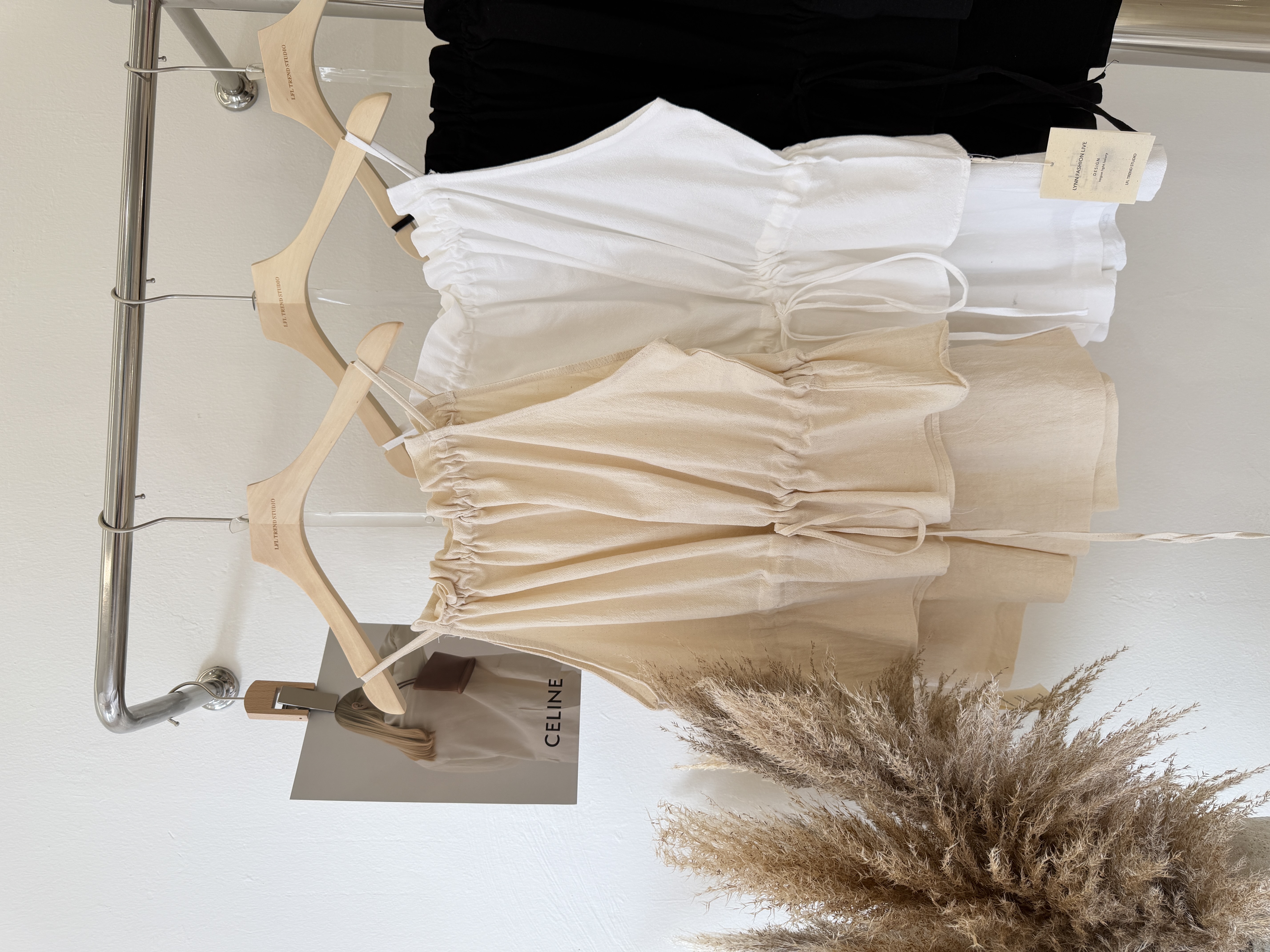 6532 百搭气质挂脖两件套