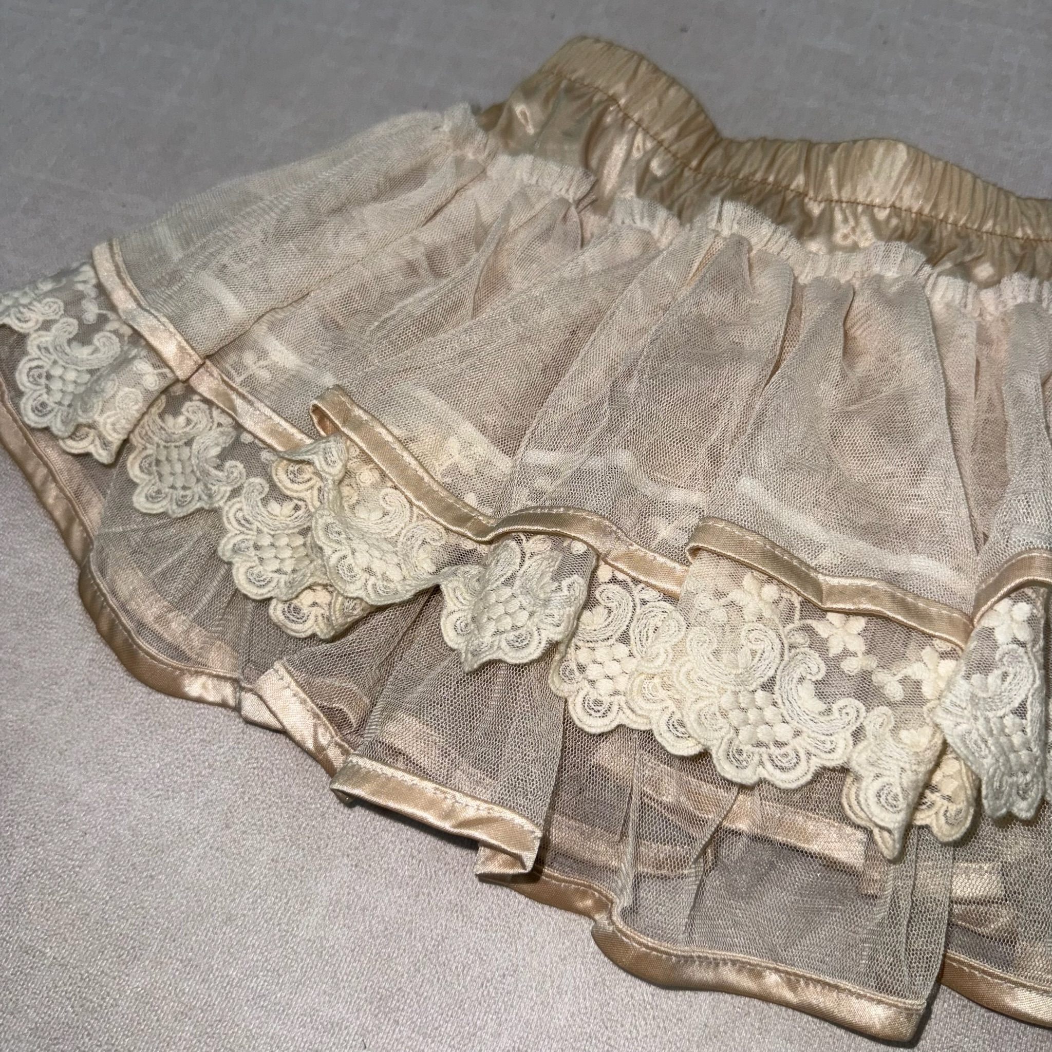 Lace Trim Tulle Skirt