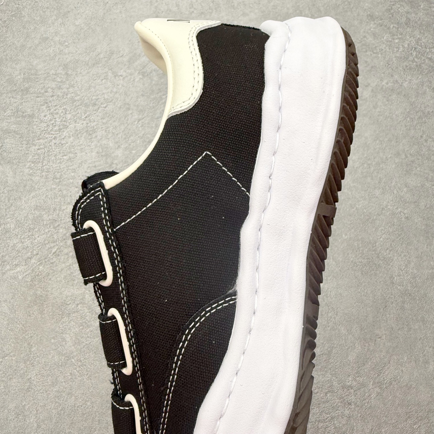 Maison Mihara Yasuhiro MMY "BLAKEY" OG Sole Low-top Sneaker