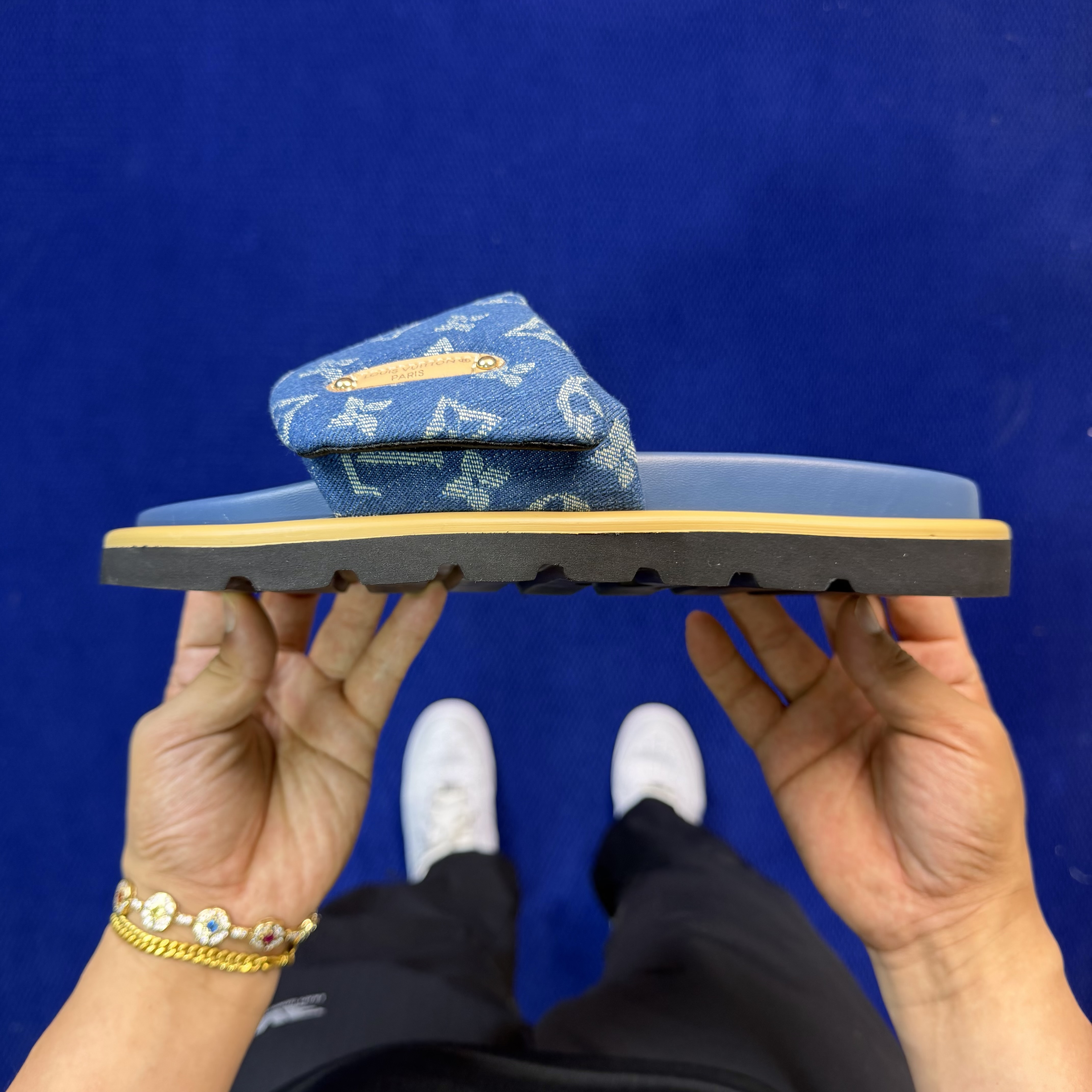 Louis Vuitton LV Pool Pillow Comfort Mule