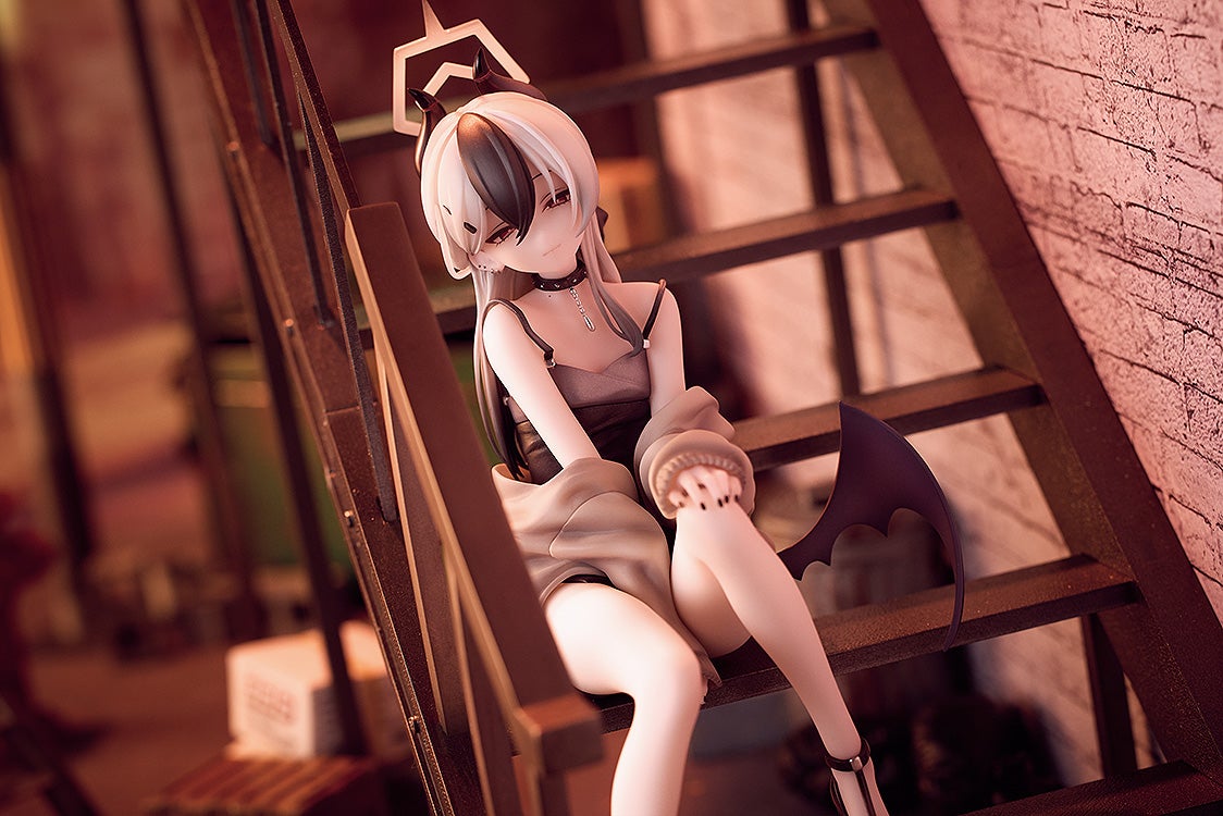 (預訂訂金 $500) (總價 $1120) Solarain 蔚藍檔案 Blue Archive 佳世子 (禮服) 回憶大廳Ver. Kayoko (附初回特典) (行版) 