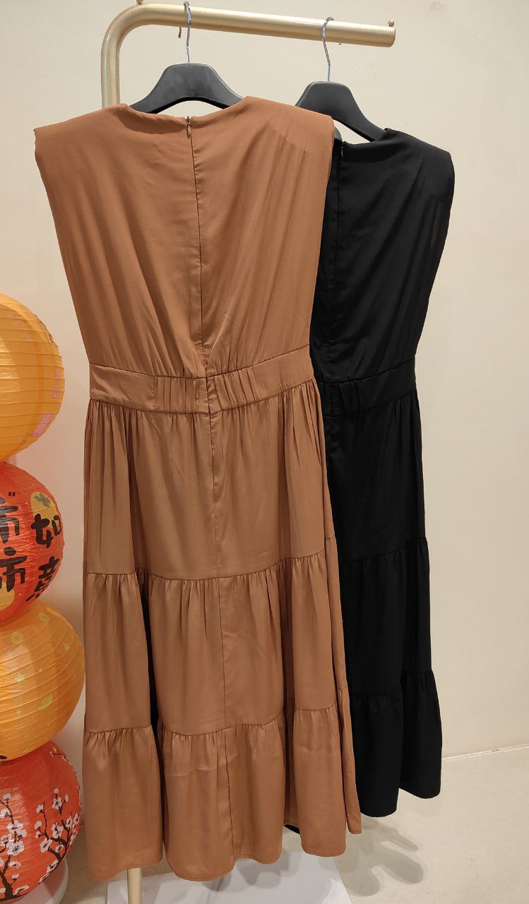 V领出袖连身裙 1866